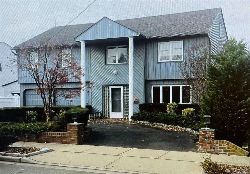 #1 photo, 3966 Carrel Boulevard, ナッソー郡 Oceanside , NY 11572