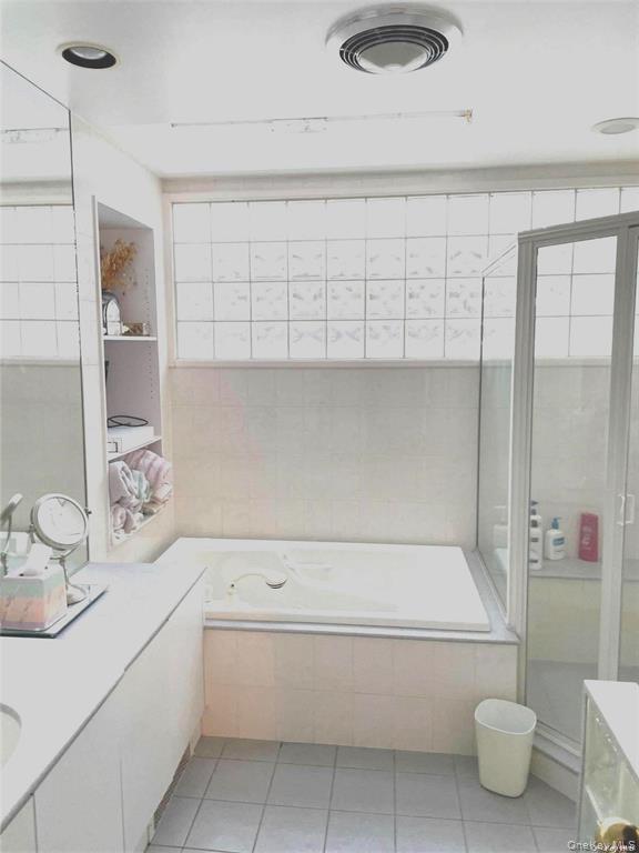 #5 photo, 3966 Carrel Boulevard, ナッソー郡 Oceanside , NY 11572