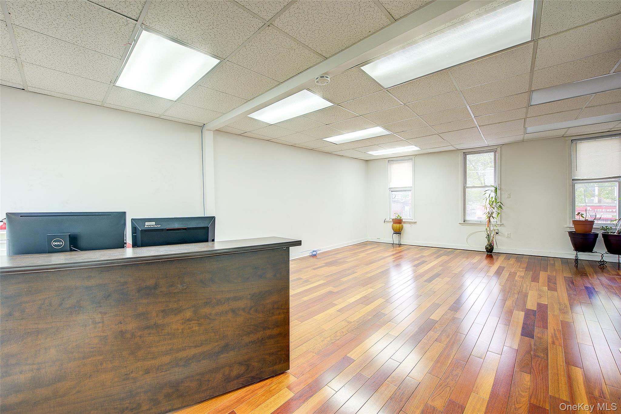 #7 photo, 120-15 Liberty Avenue, クイーンズ区 Richmond Hill S. , NY 11419