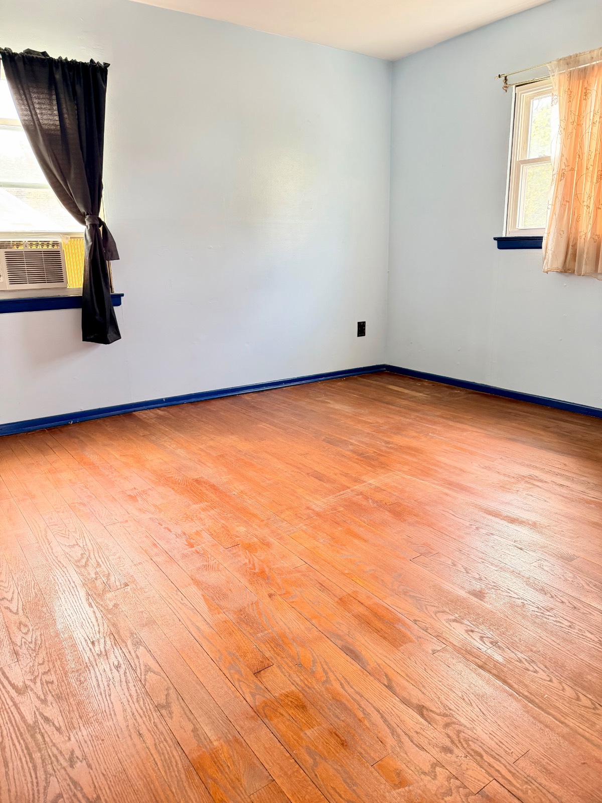 #13 photo, 14-33 140 Street, Flushing , NY 11357