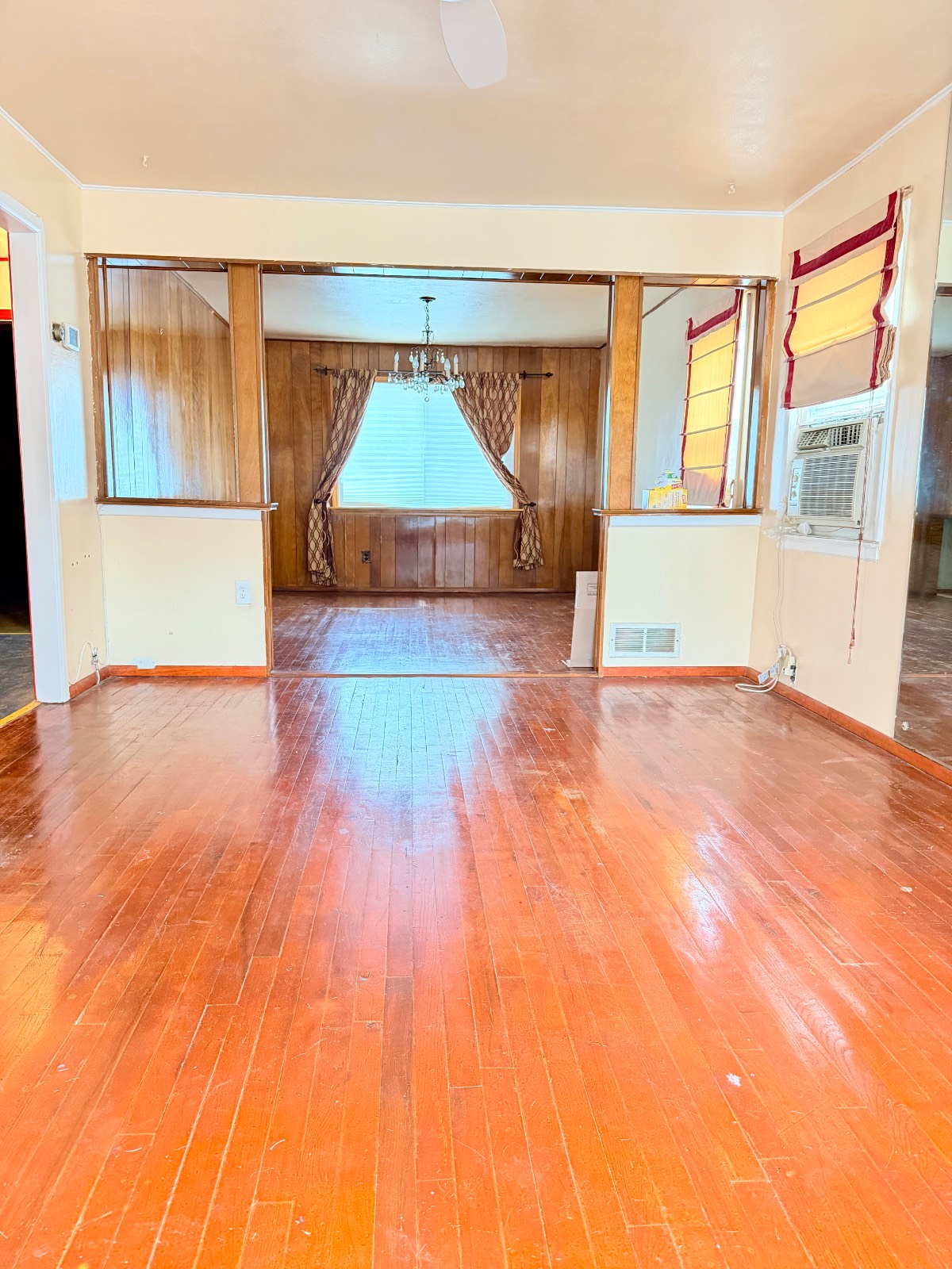 #5 photo, 14-33 140 Street, Flushing , NY 11357