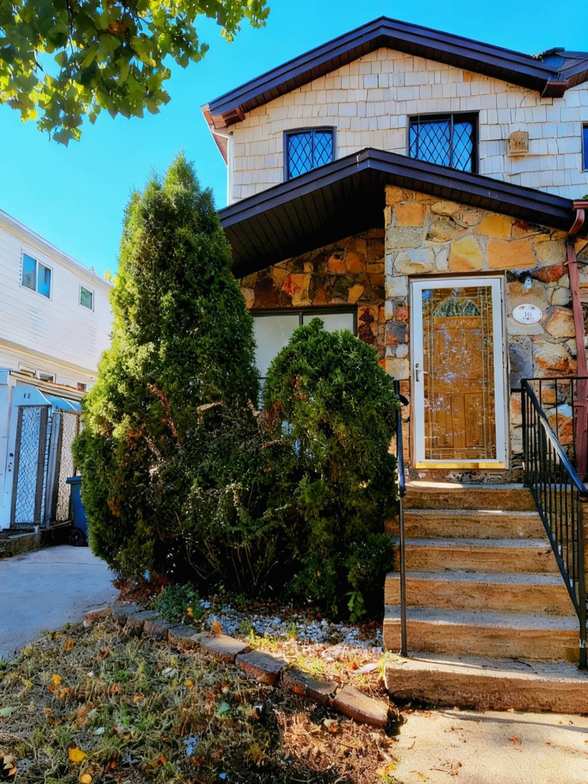 #1 photo, 16 Travis Ave, Staten Island , NY 10314