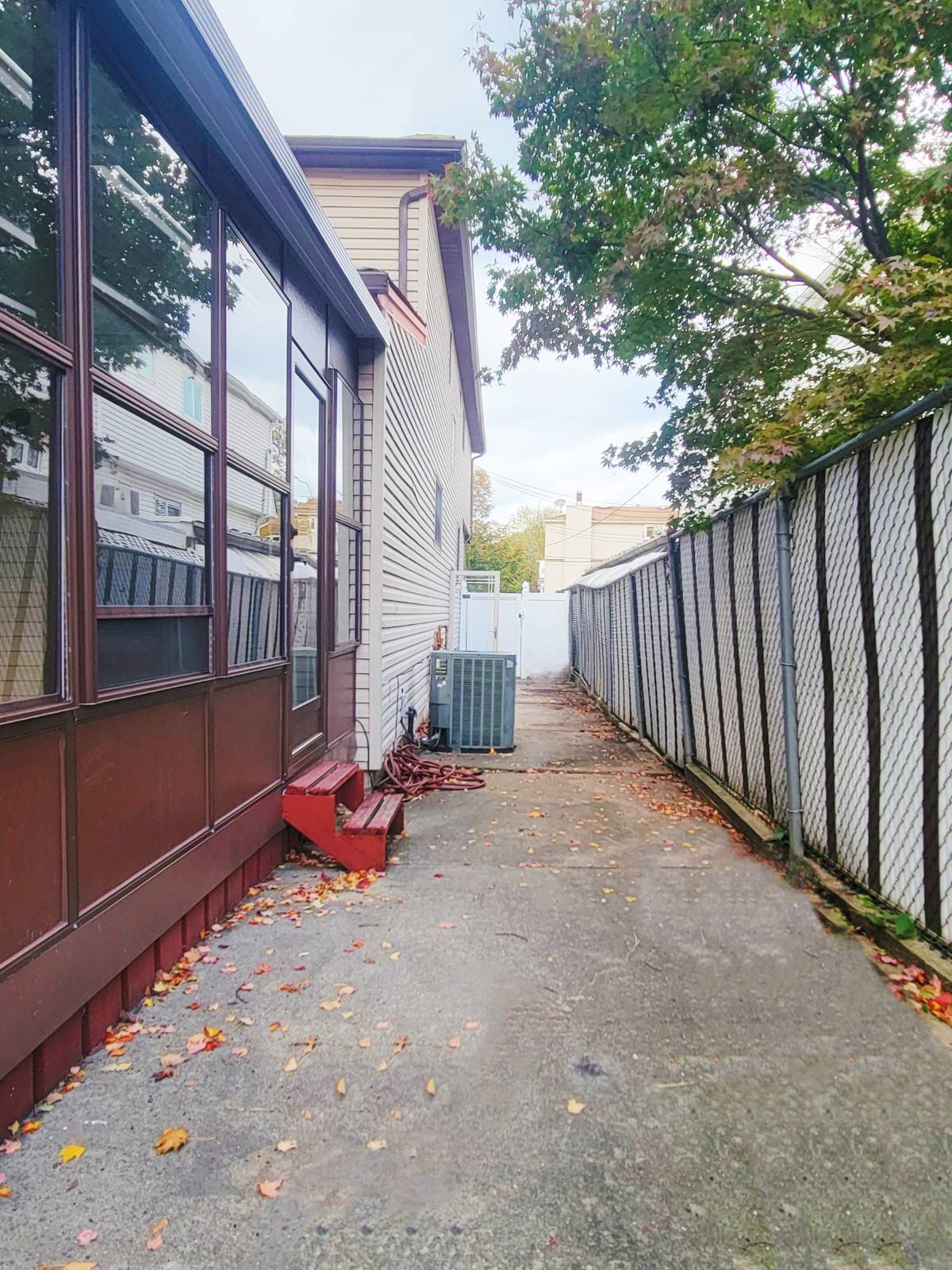 #17 photo, 16 Travis Ave, Staten Island , NY 10314