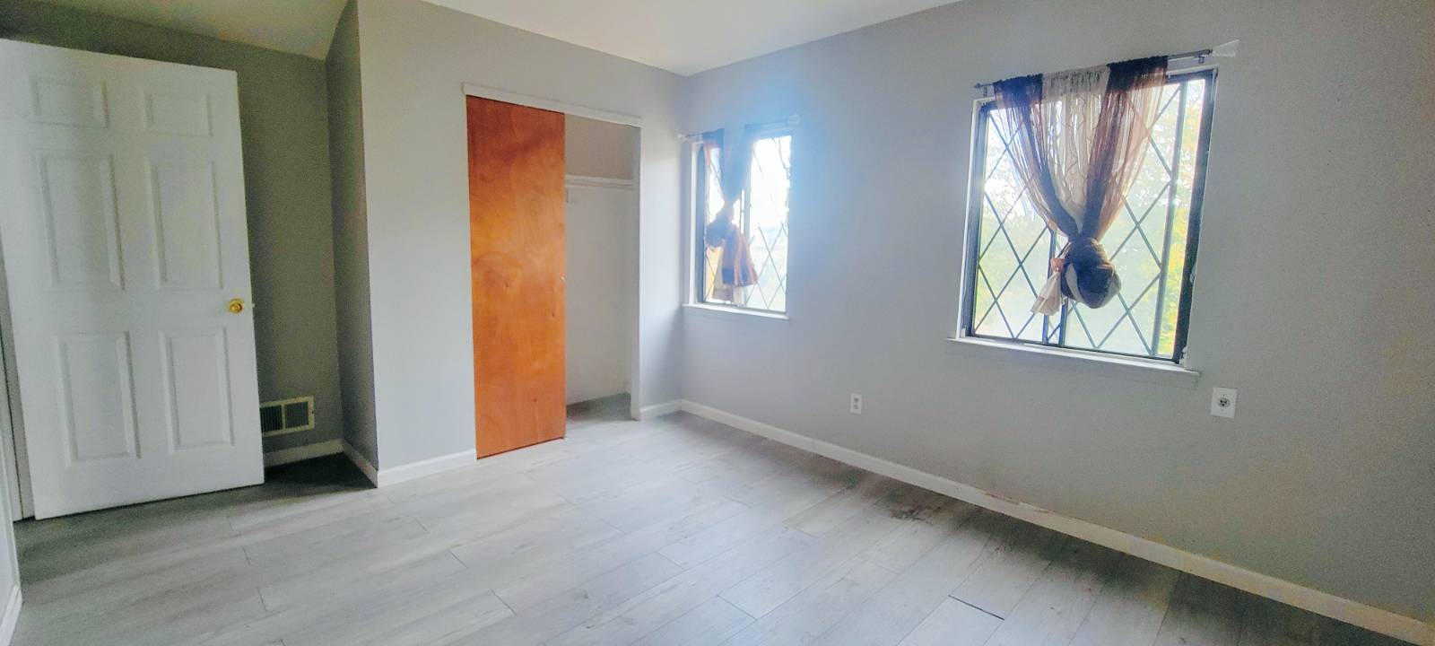 #28 photo, 16 Travis Ave, Staten Island , NY 10314