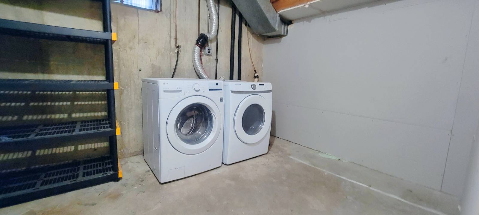 #33 photo, 16 Travis Ave, Staten Island , NY 10314