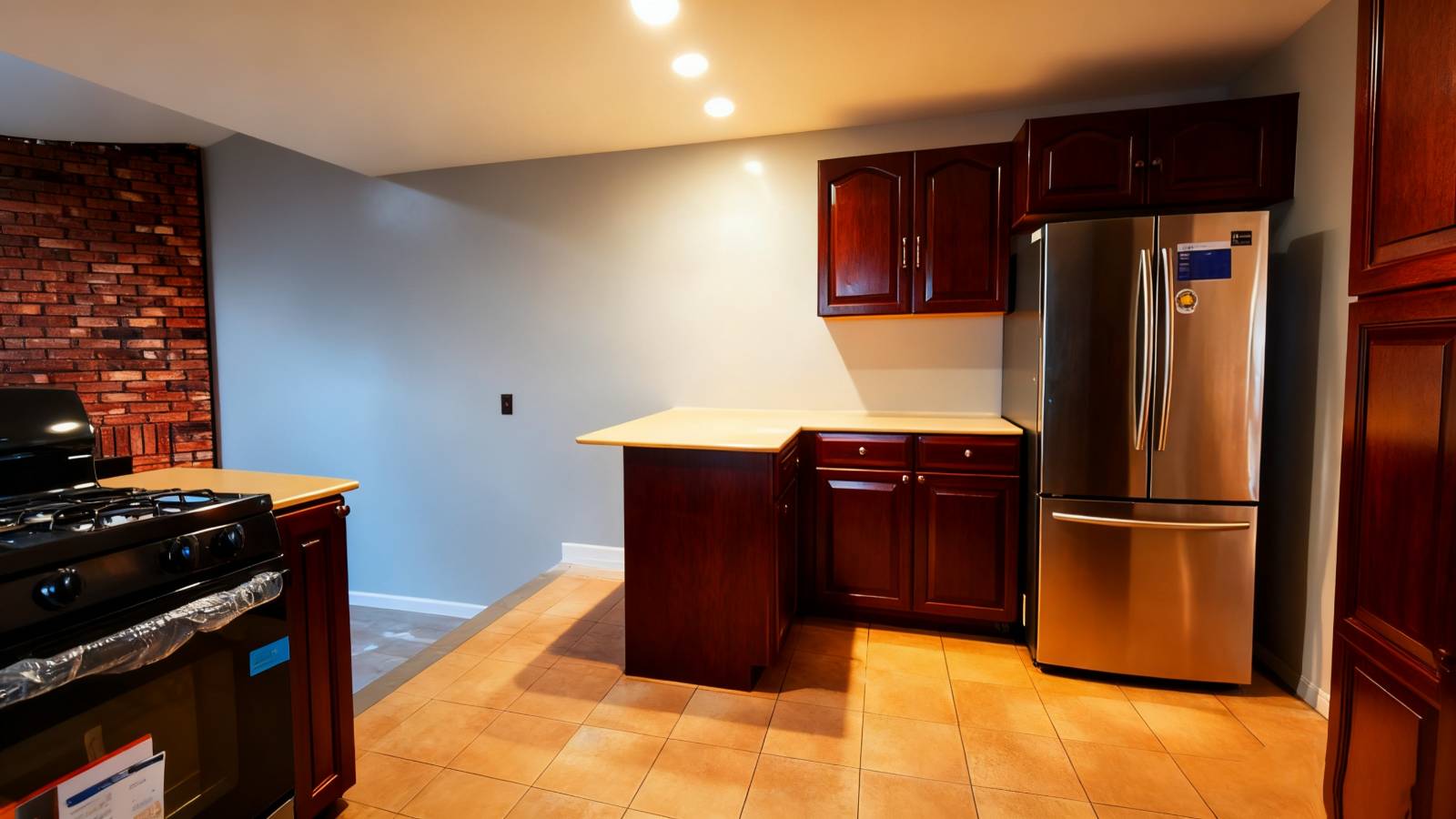 #6 photo, 16 Travis Ave, Staten Island , NY 10314