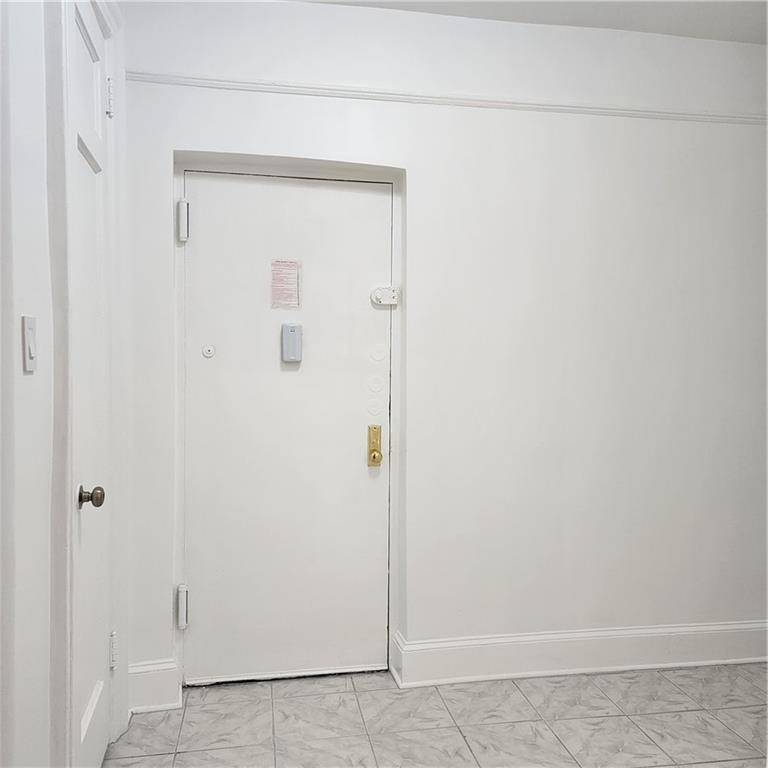 #7 photo, 590 Parkside Ave, #2CE, ブルックリン区 Little Haiti , NY 11226