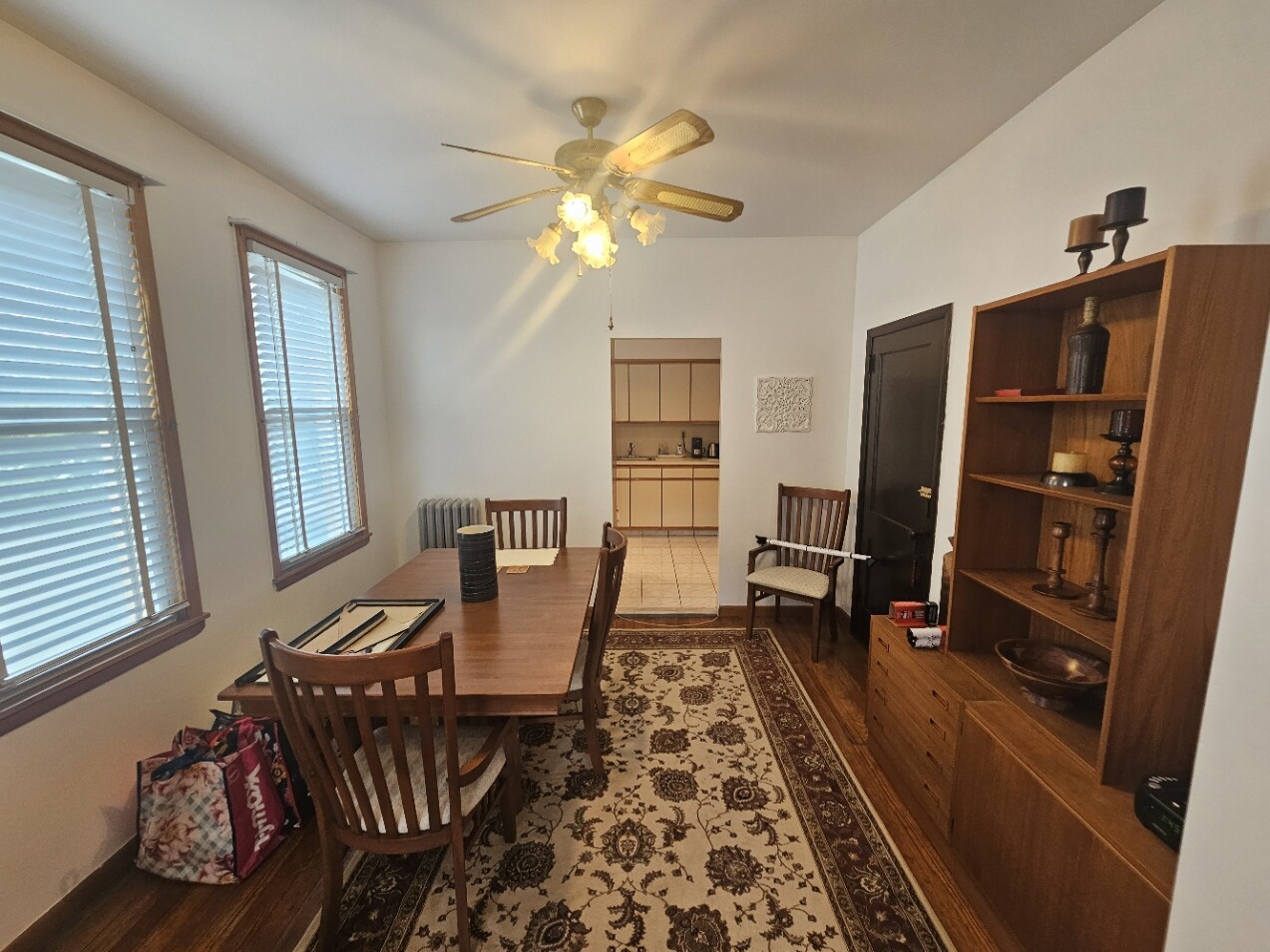 #12 photo, 53-74 72ND Place, クイーンズ区 Maspeth , NY 11378