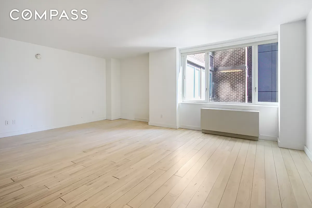 #4 photo, New York City, マンハッタン Hell's Kitchen , NY 10019