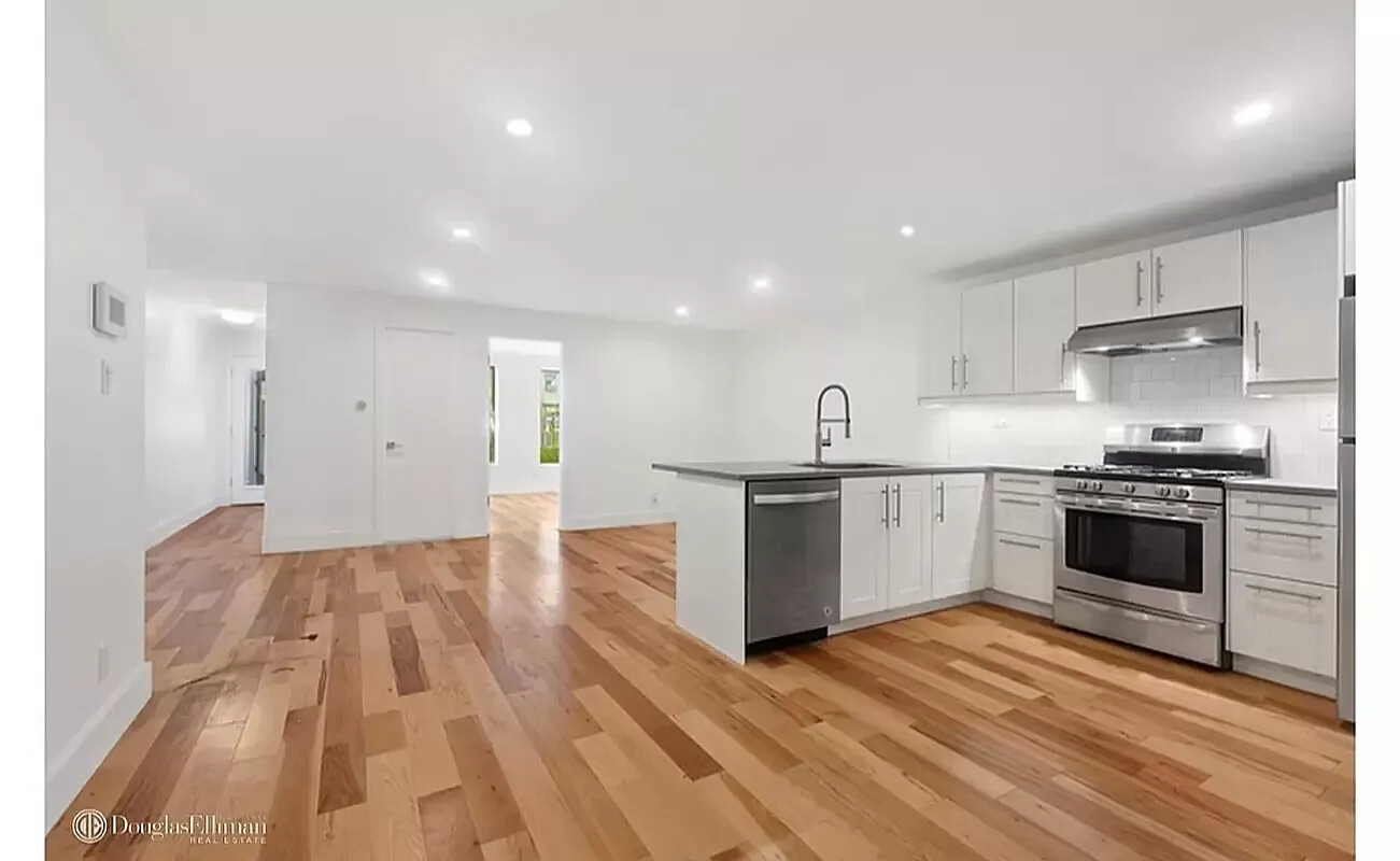 #5 photo, 235 COVERT Street, Bushwick , NY 11207