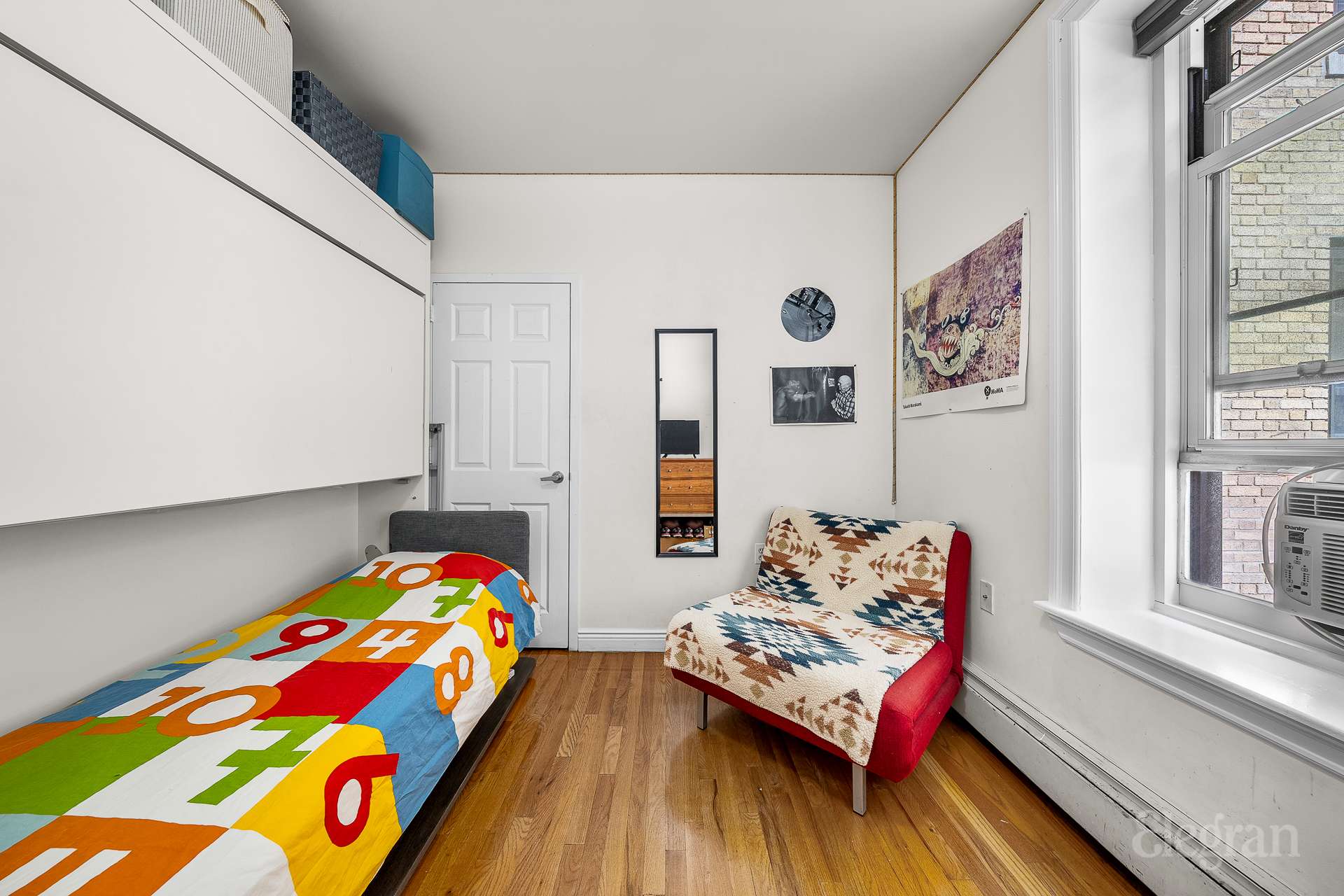 #12 photo, 45 Central Park N, マンハッタン South Harlem , NY 10026-4302