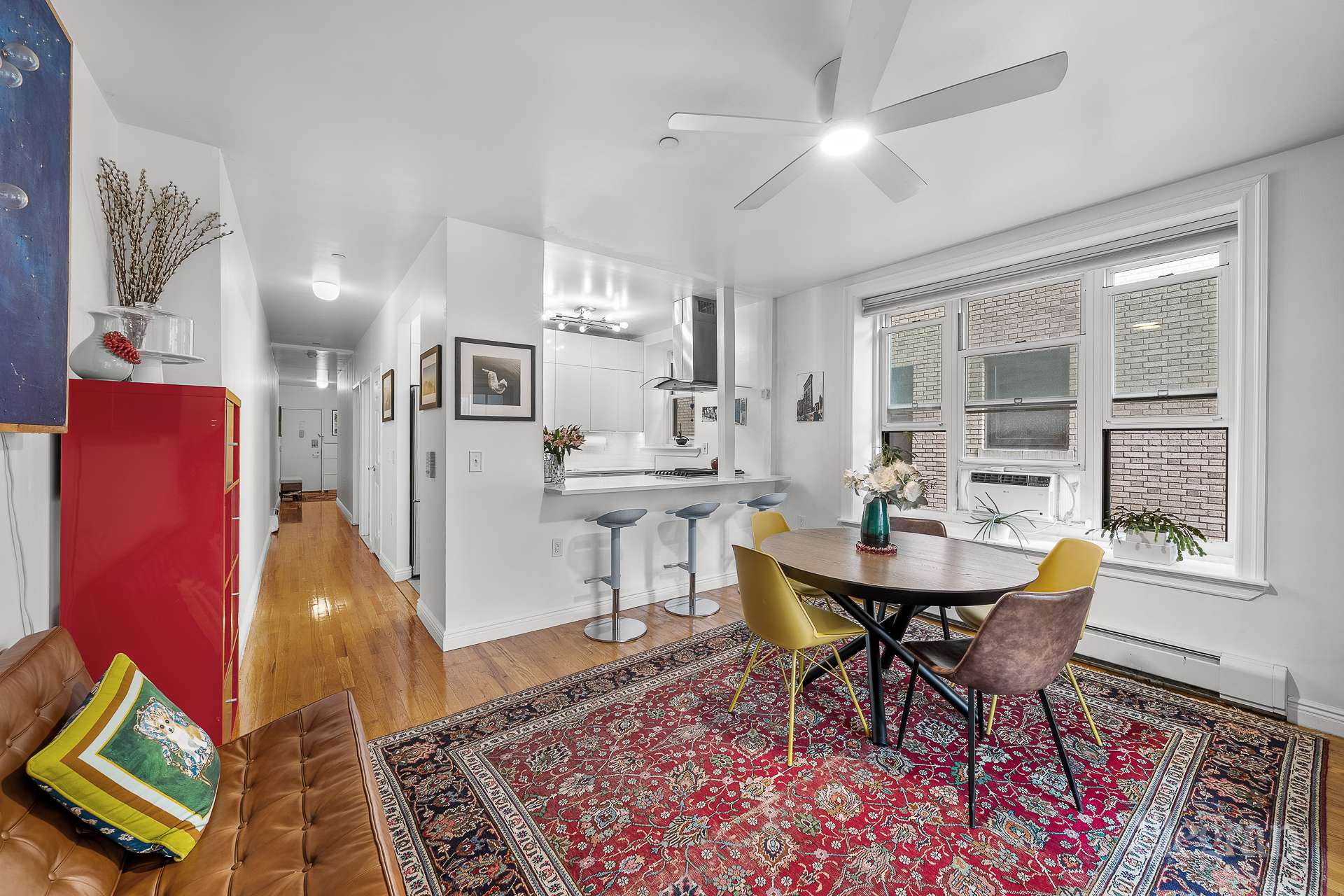 #6 photo, 45 Central Park N, マンハッタン South Harlem , NY 10026-4302