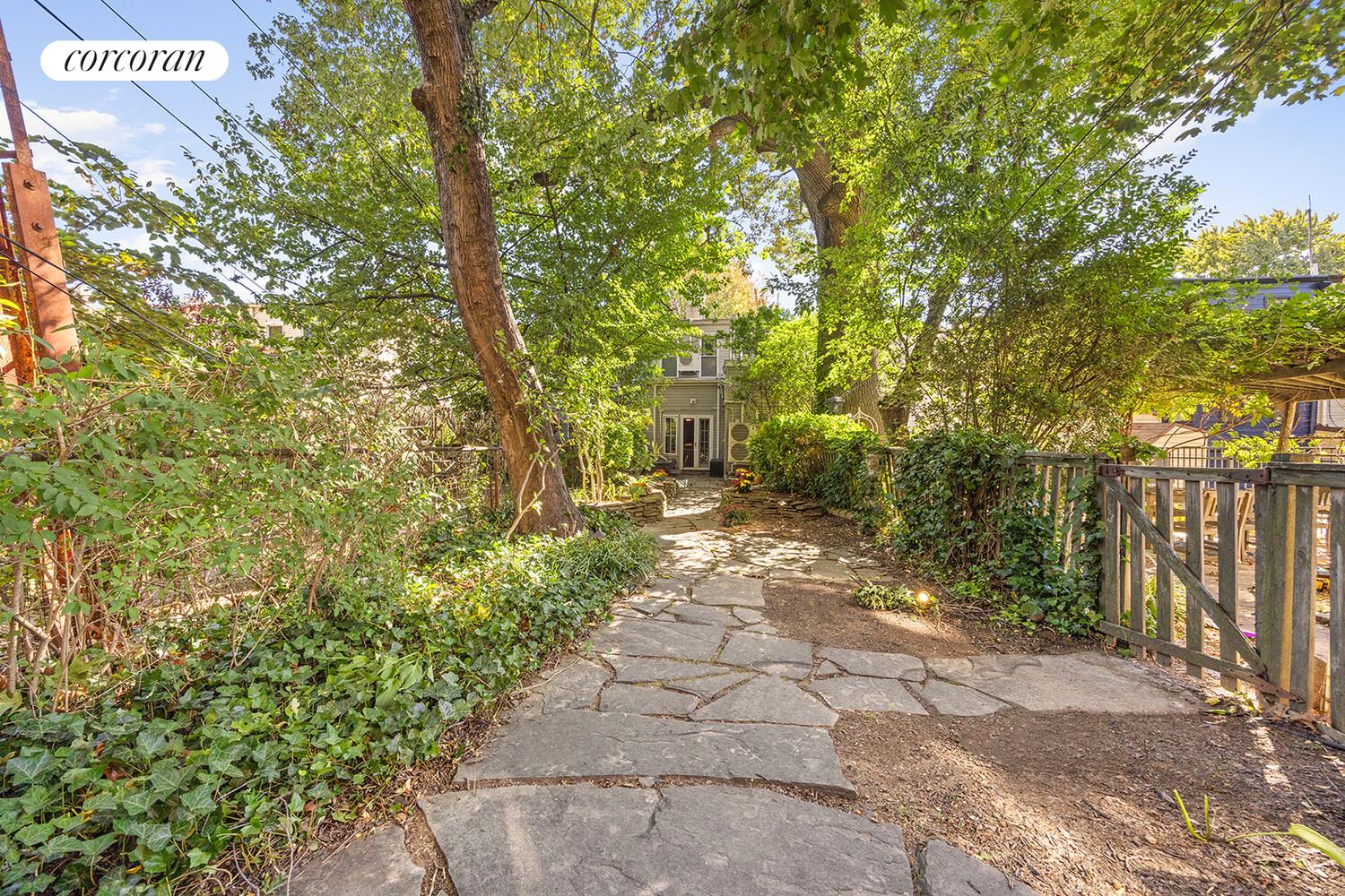 #19 photo, 621 VANDERBILT Street, ブルックリン区 Windsor Terrace , NY 11218