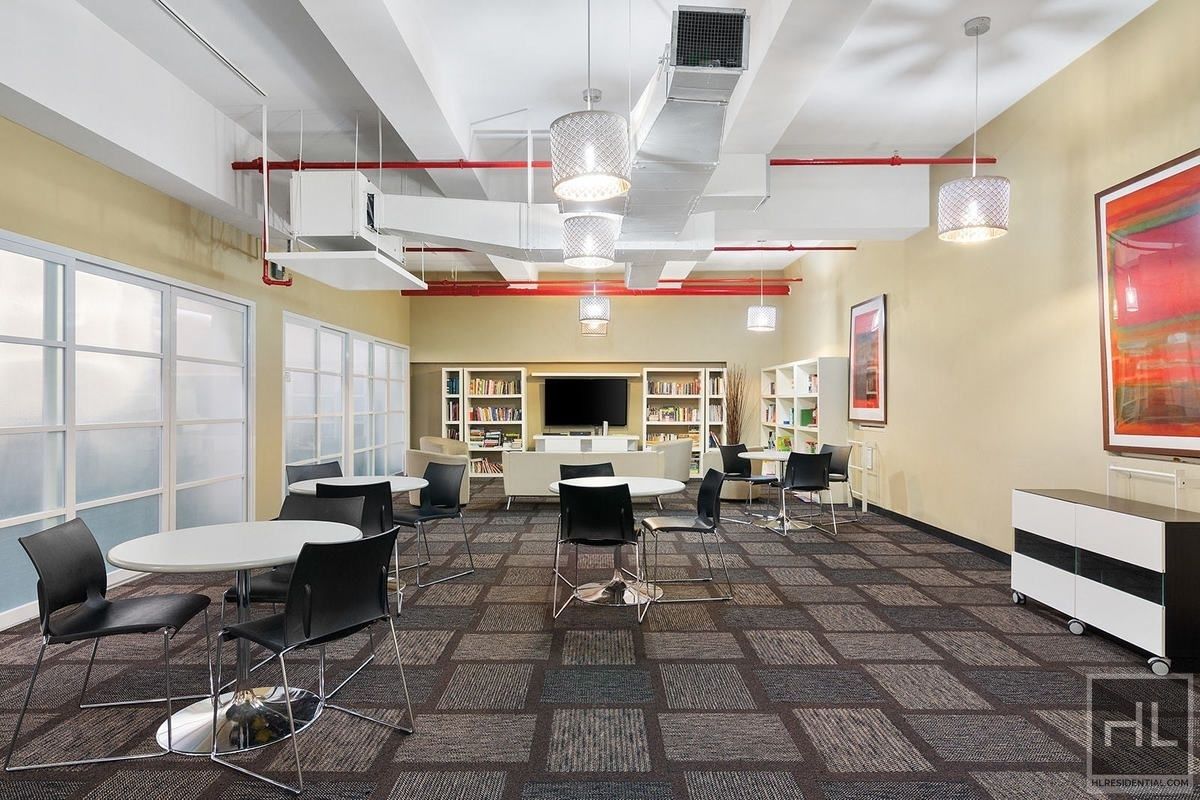 #14 photo, 365 Bridge Street, Downtown Brooklyn , NY 11201