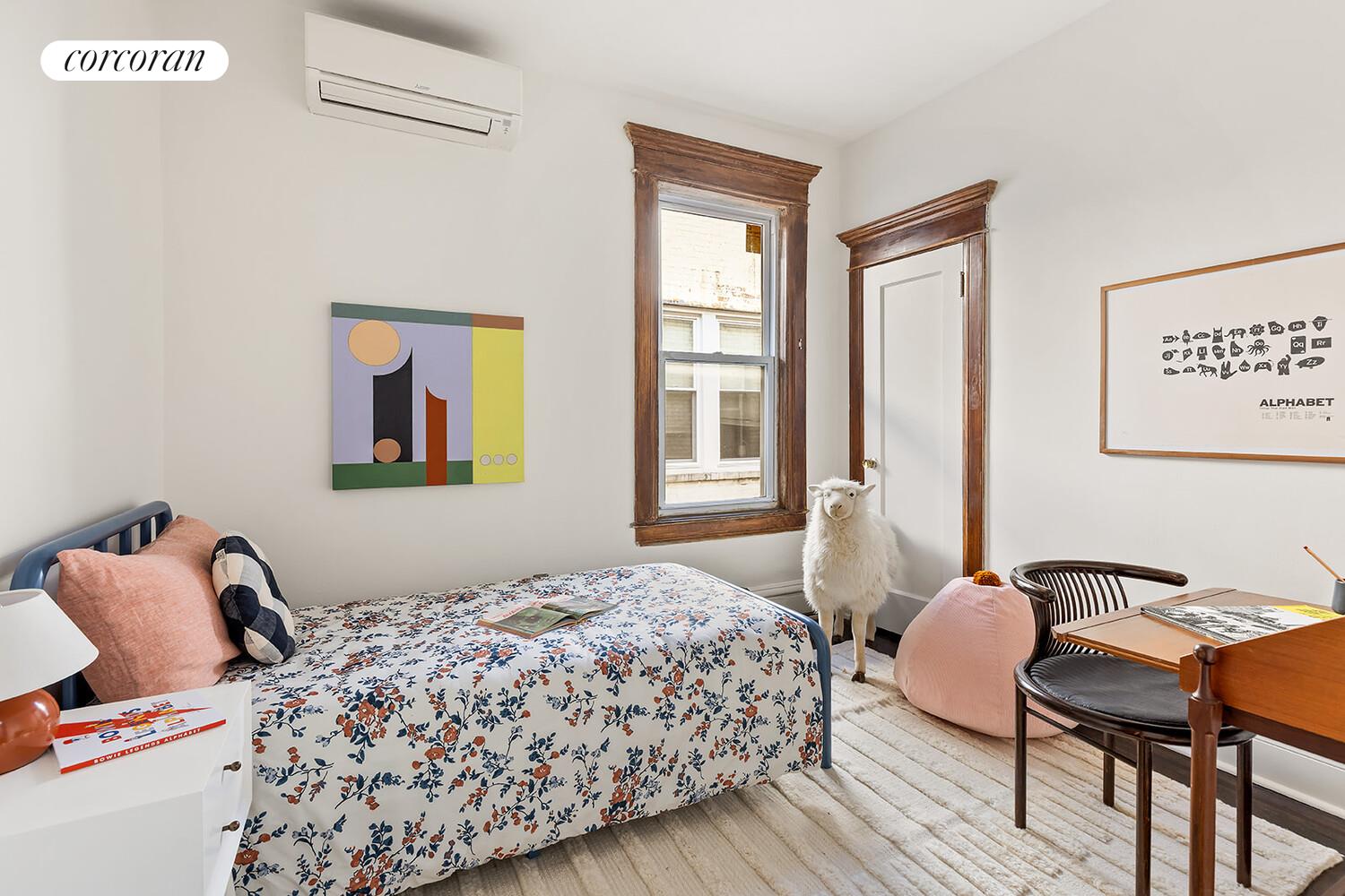 #11 photo, 20 STEPHENS Court, ブルックリン区 Ditmas Park , NY 11226