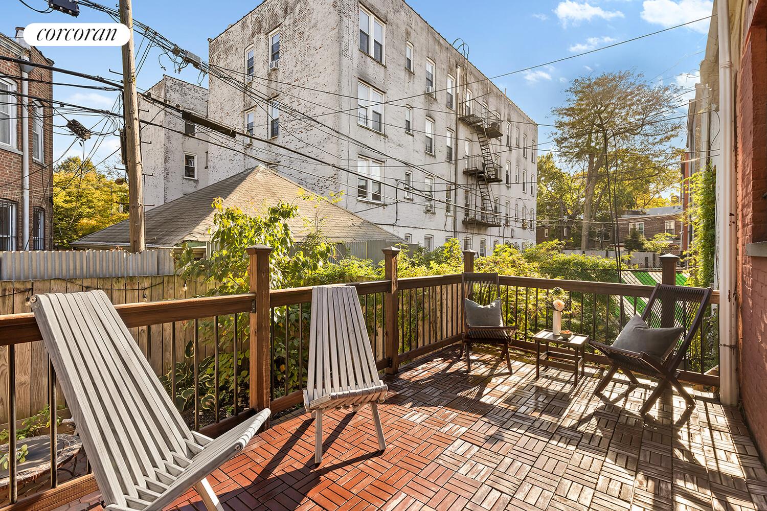 #14 photo, 20 STEPHENS Court, ブルックリン区 Ditmas Park , NY 11226