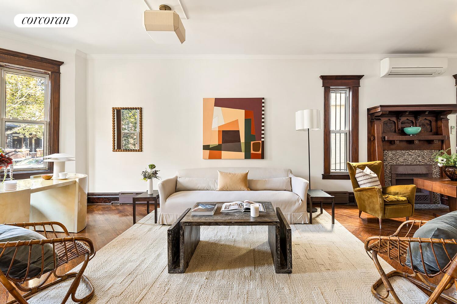 #4 photo, 20 STEPHENS Court, ブルックリン区 Ditmas Park , NY 11226