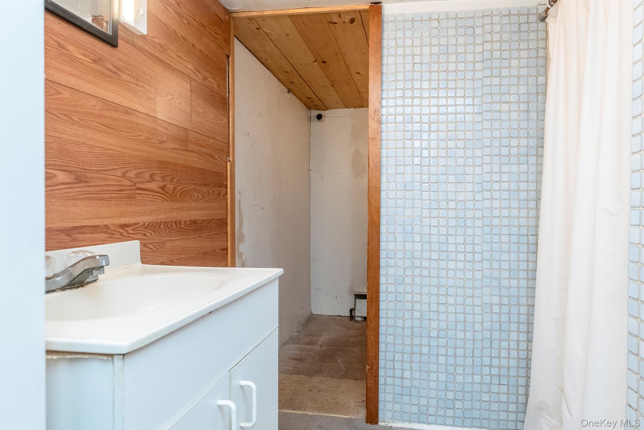 #19 photo, 11 Miller Lane, New Paltz , NY 12561