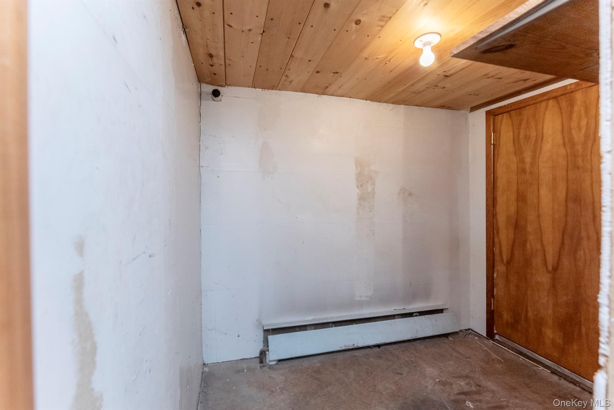 #20 photo, 11 Miller Lane, New Paltz , NY 12561