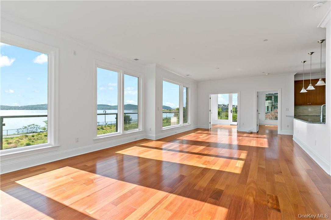 #6 photo, 16 Rivers Edge Drive, Tarrytown , NY 10591