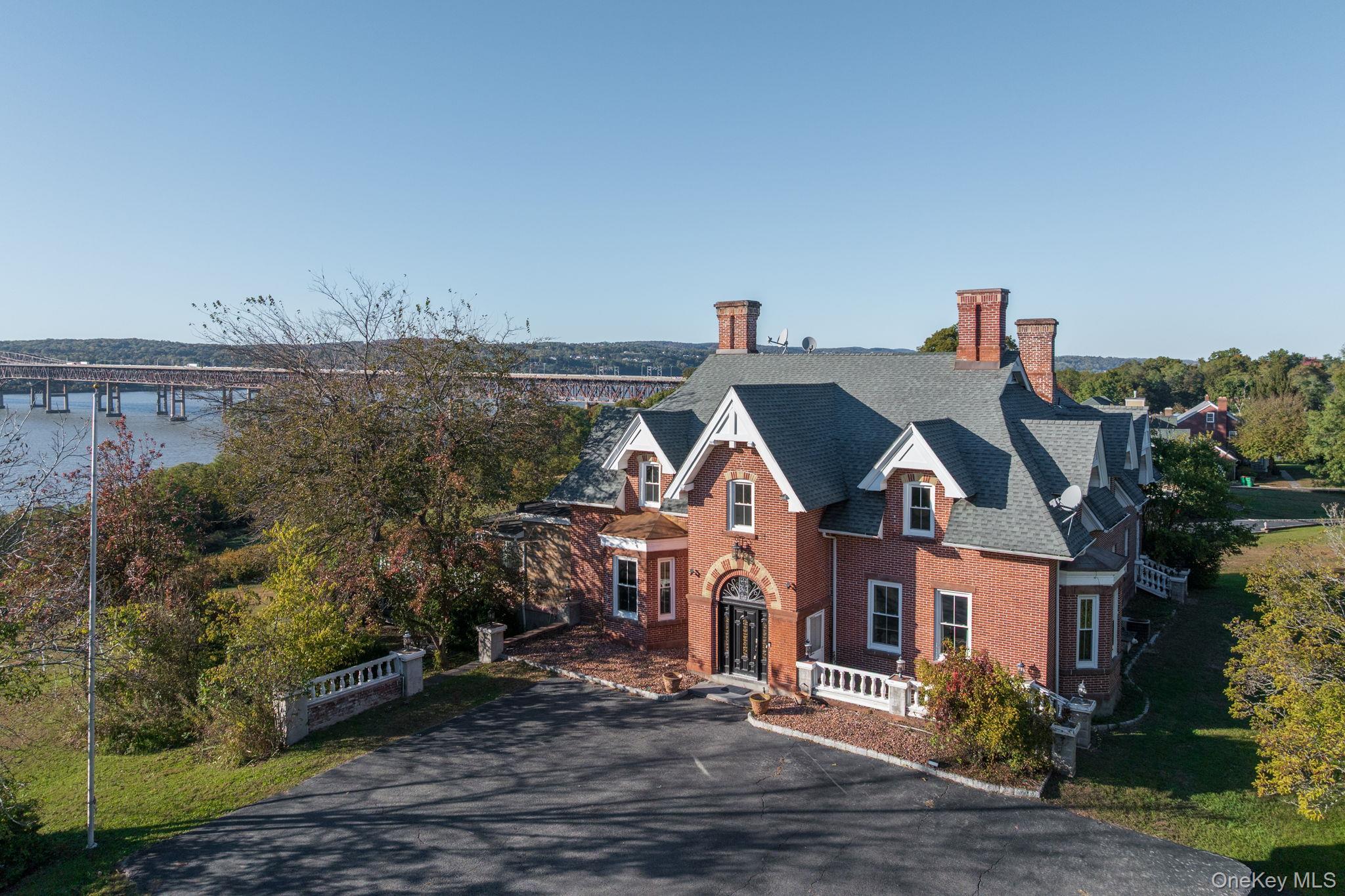 #1 photo, 12 Monell Place, Beacon , NY 12508