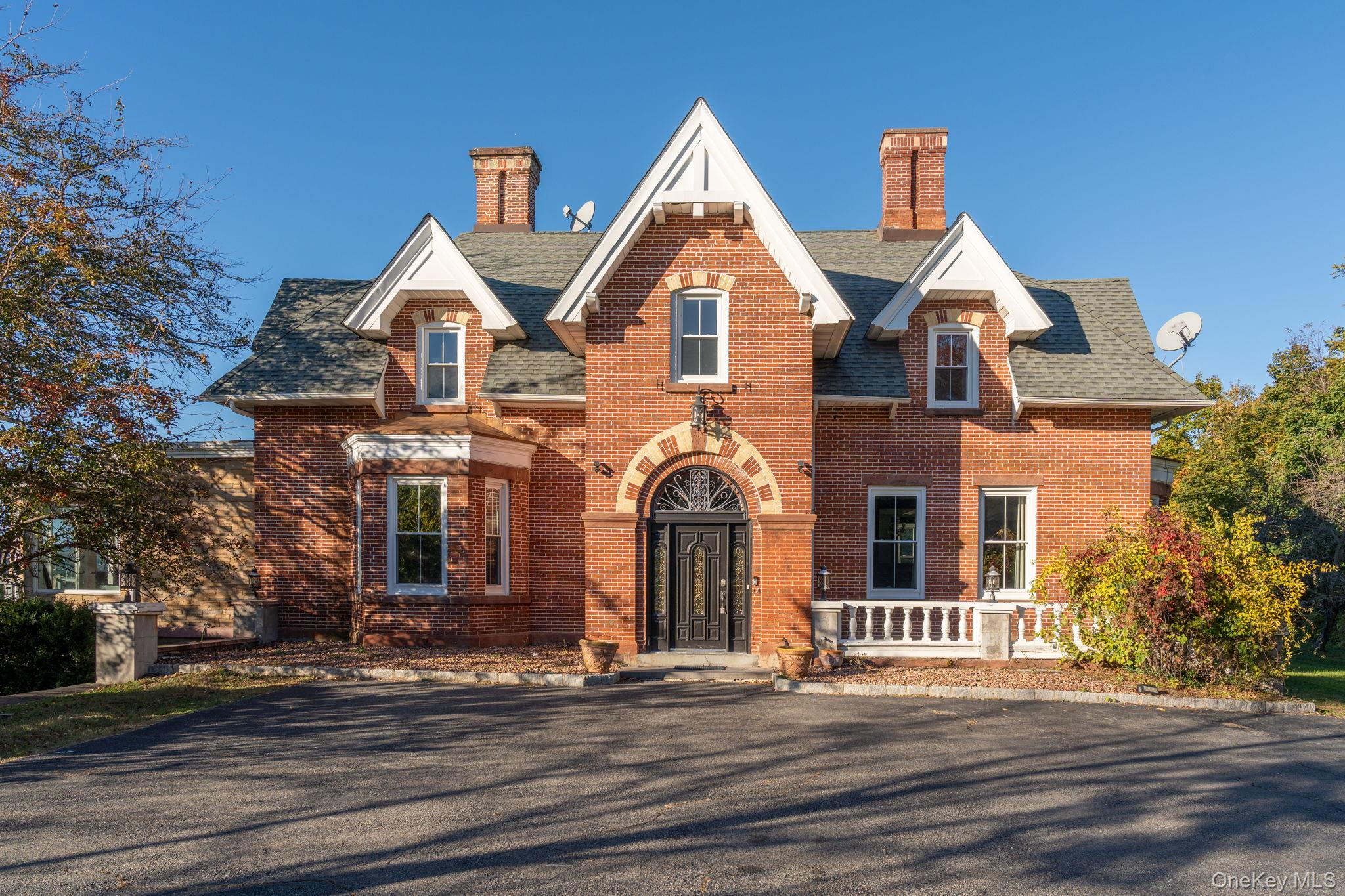 #2 photo, 12 Monell Place, Beacon , NY 12508