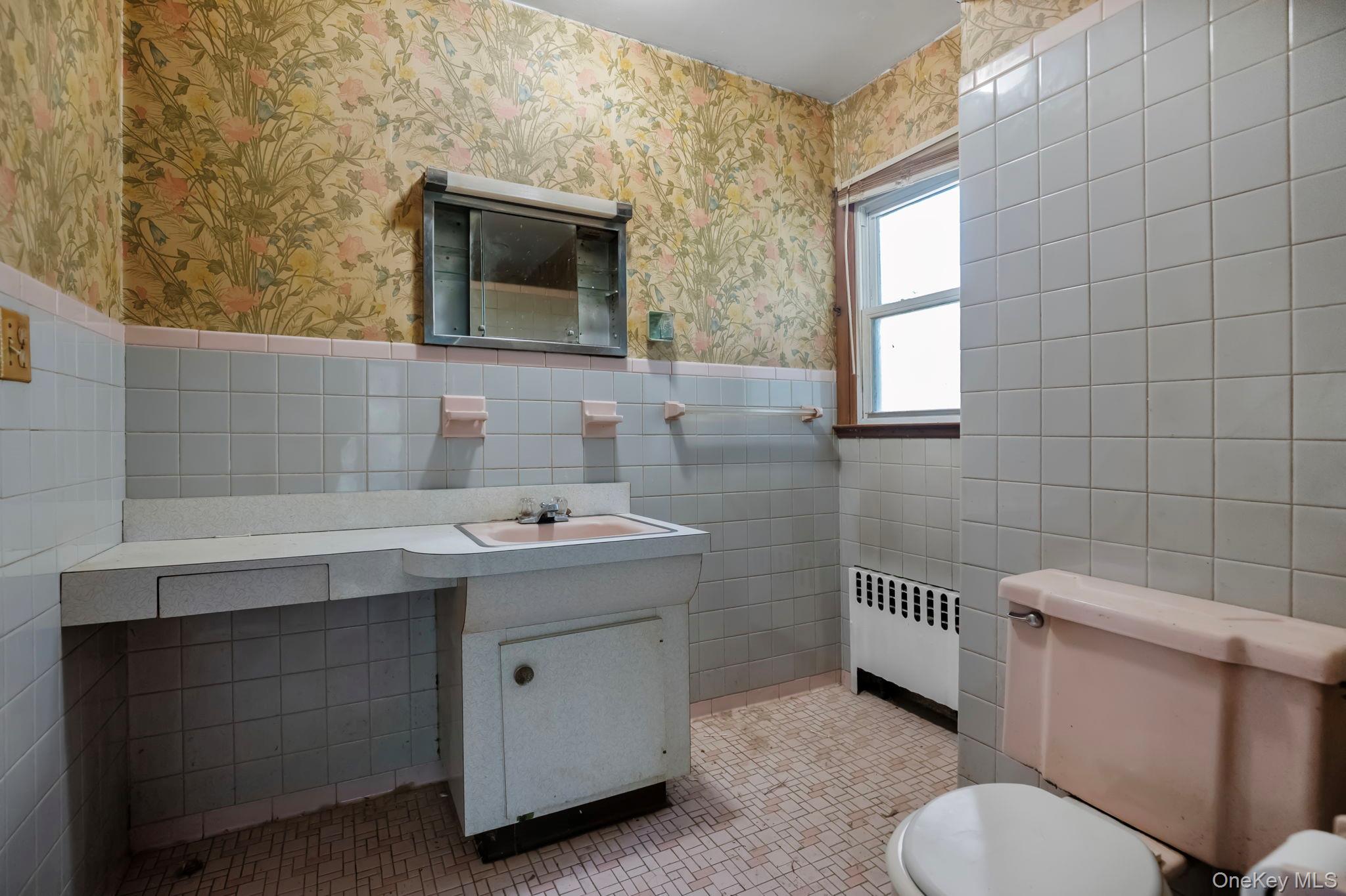 #10 photo, 33 Albion Oval, Mahopac , NY 10541