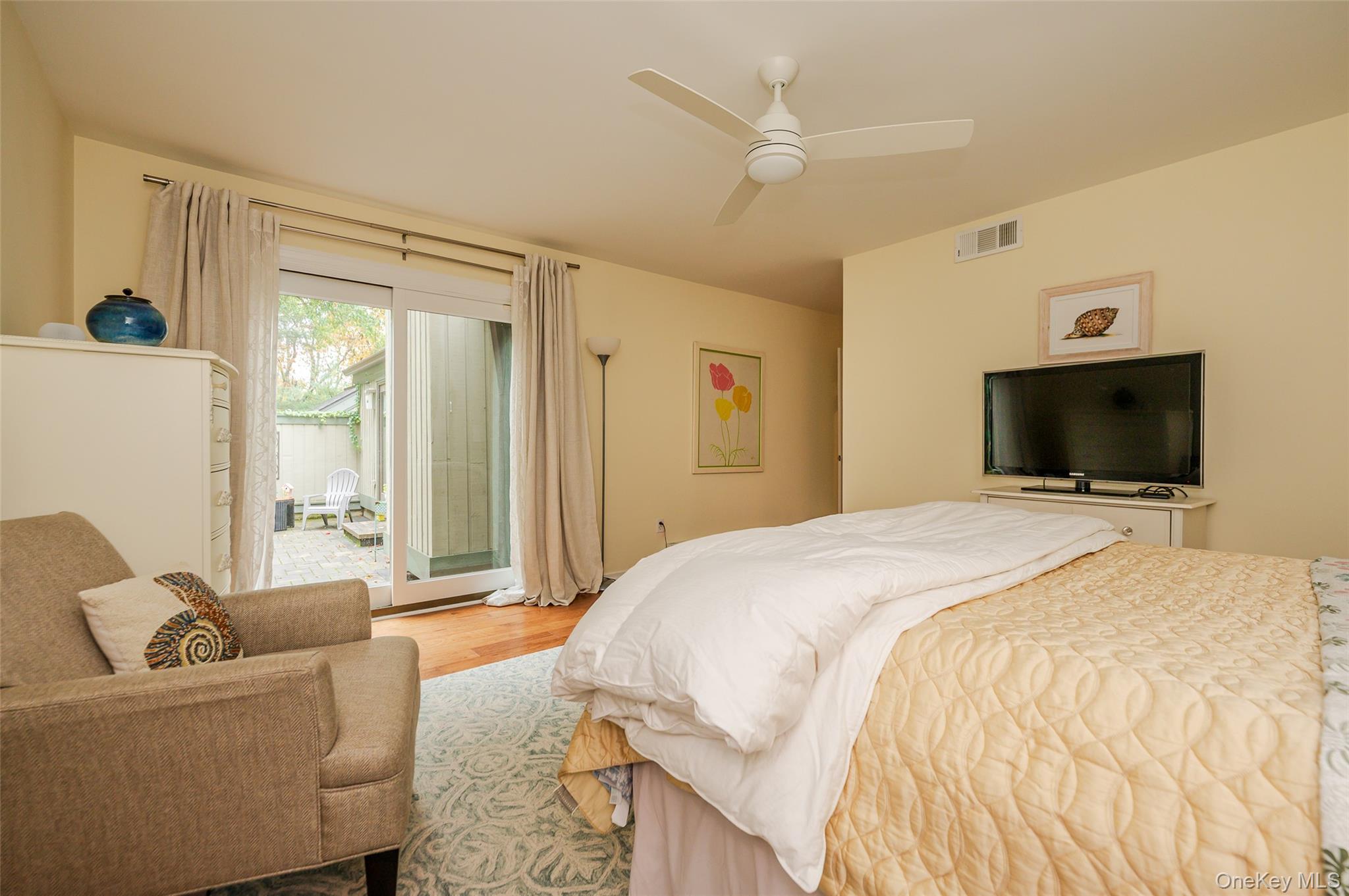 #14 photo, 150 Heritage Hills, Somers , NY 10589