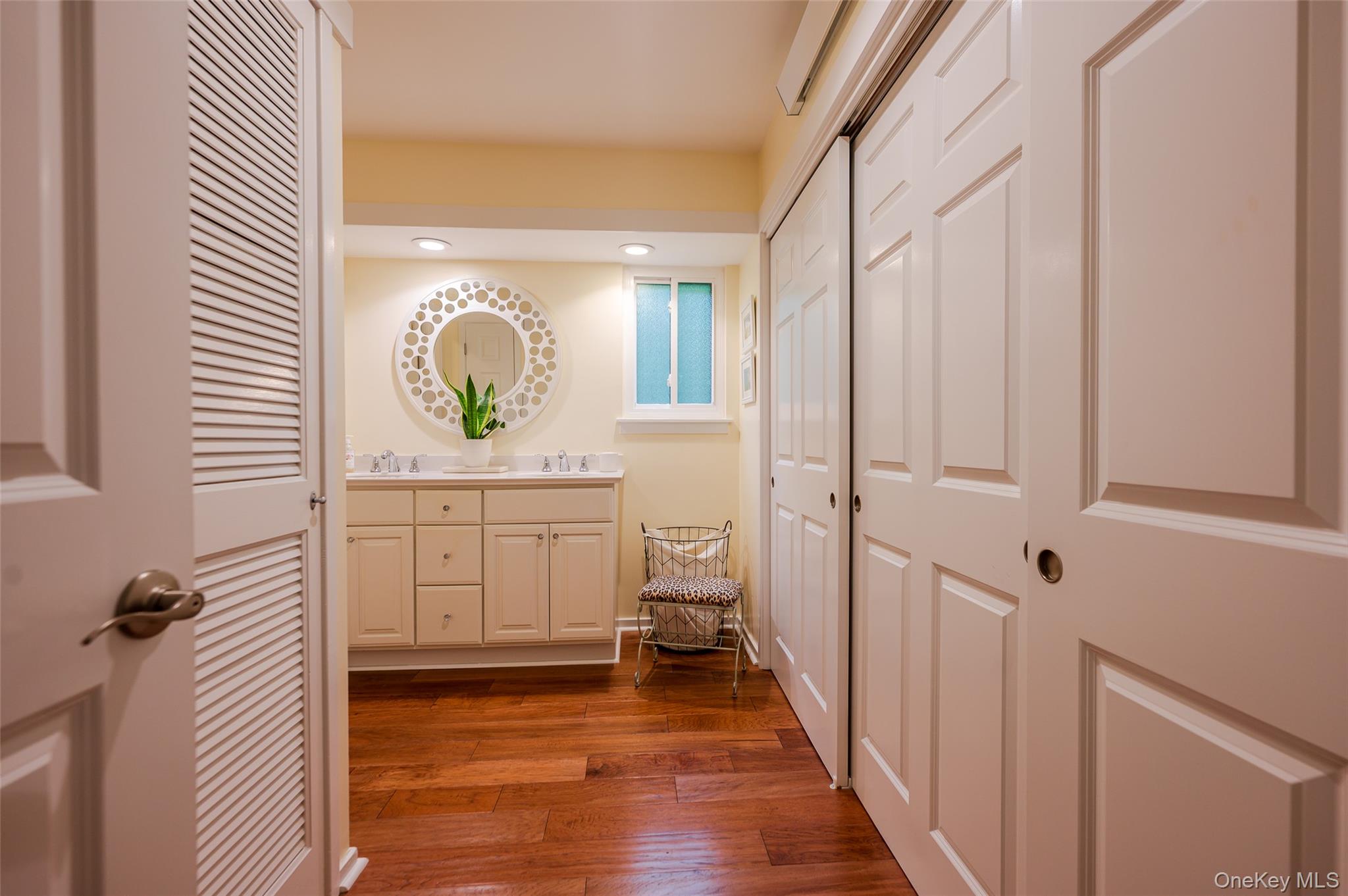 #16 photo, 150 Heritage Hills, Somers , NY 10589