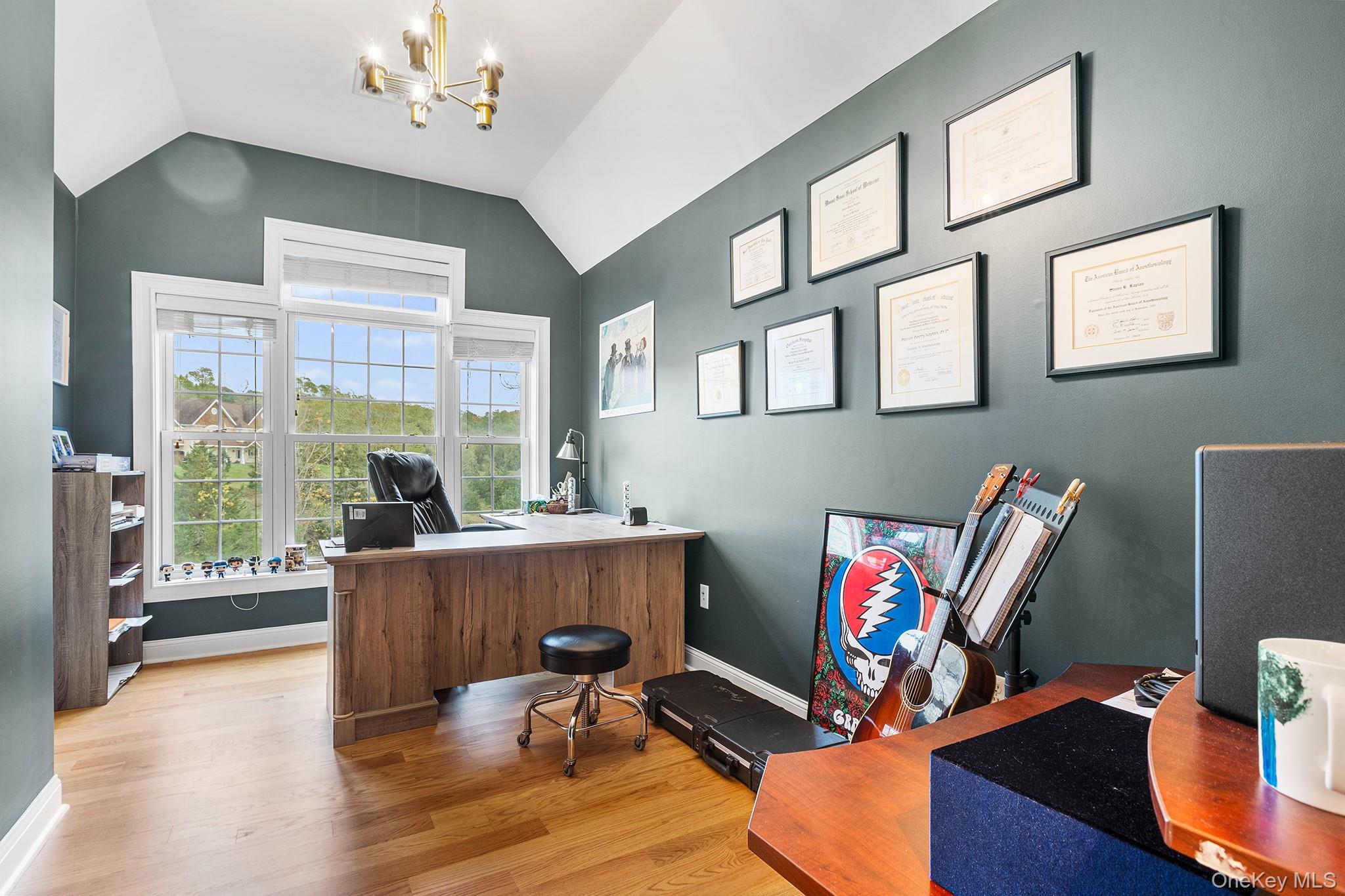 #18 photo, 39 Eastview Lane, Red Hook , NY 12571