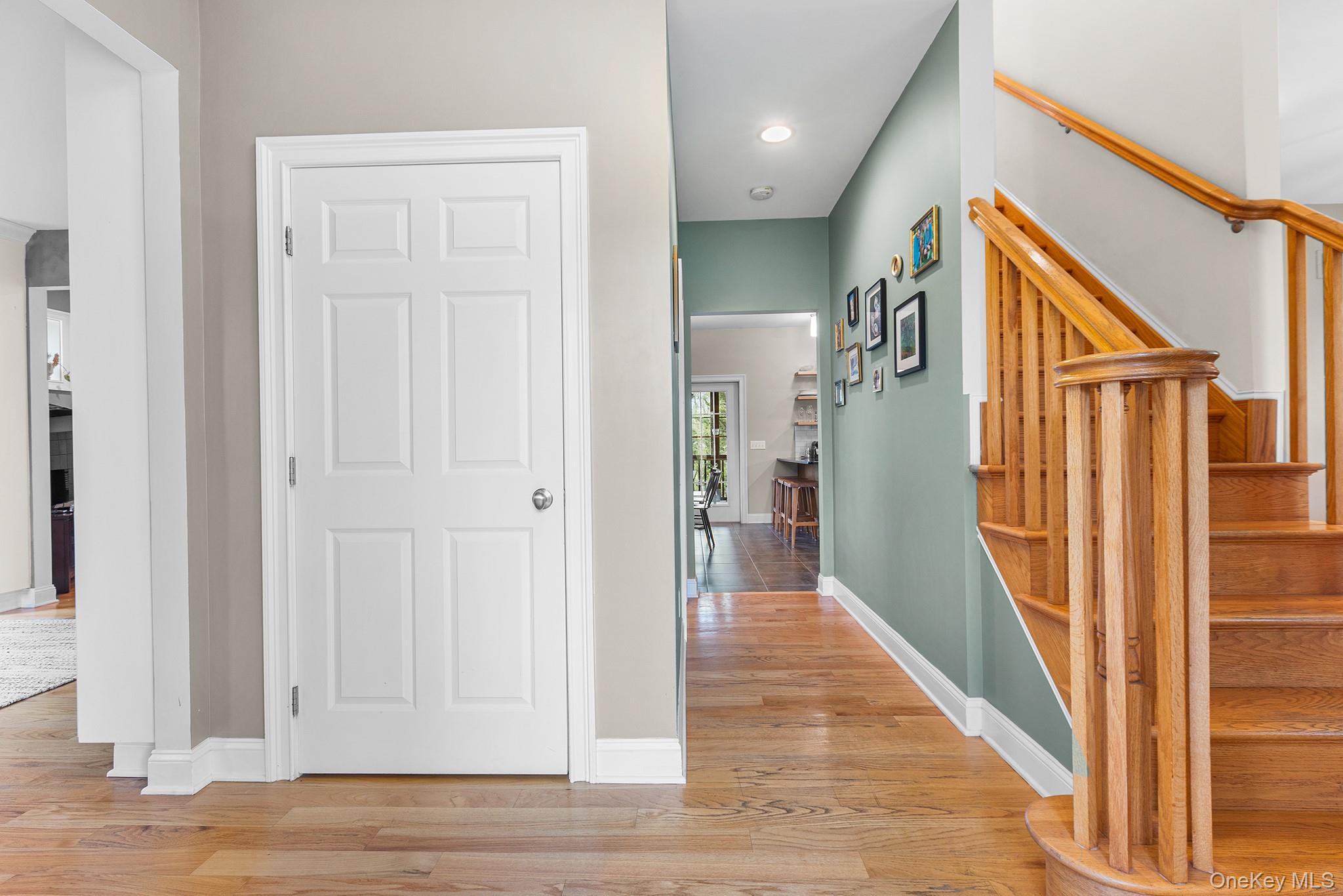 #4 photo, 39 Eastview Lane, Red Hook , NY 12571