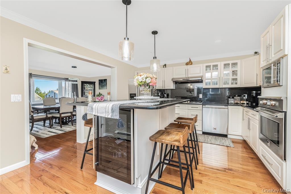 #4 photo, 243 Mary Lou Avenue, Yonkers , NY 10703