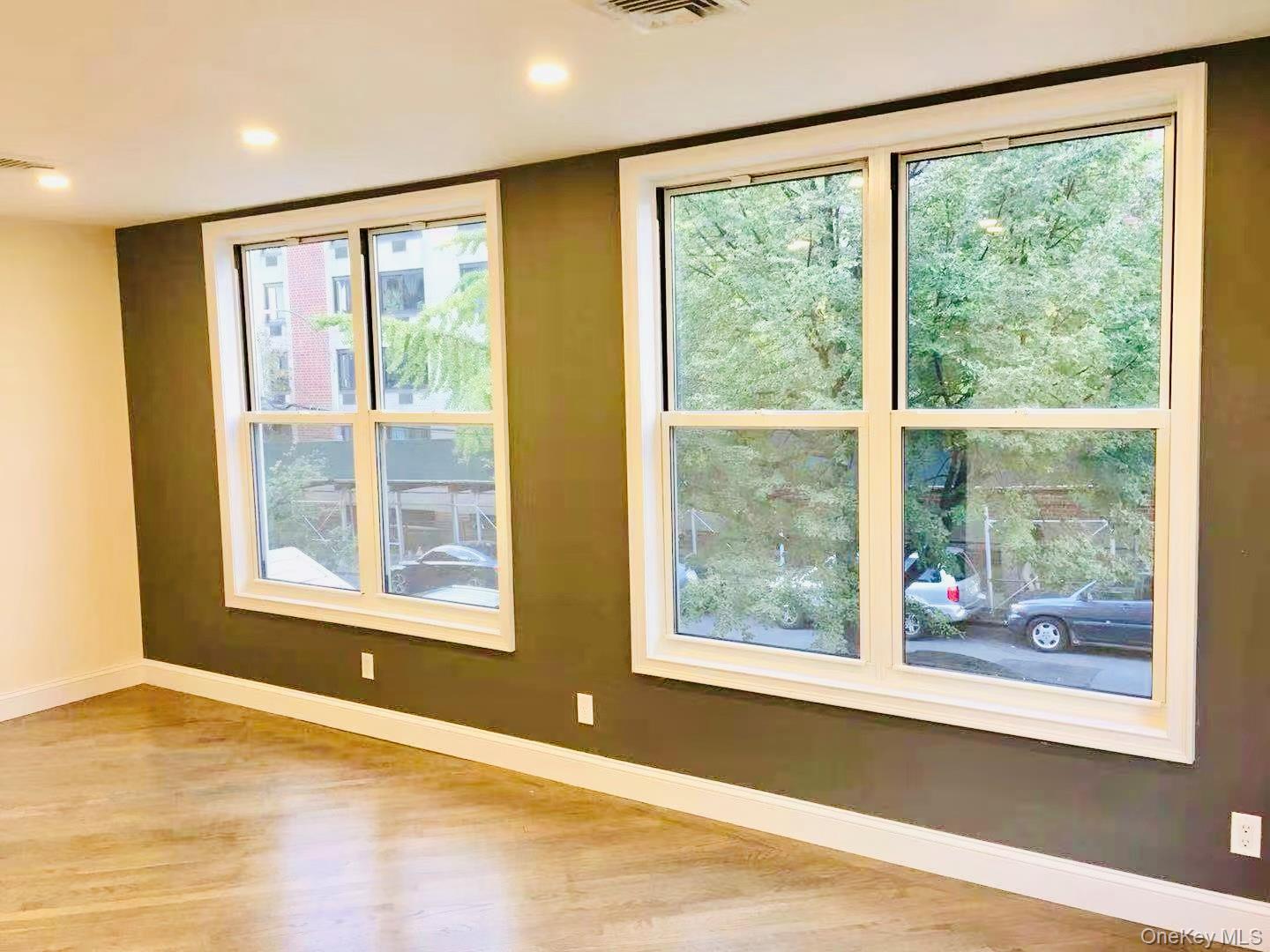 #3 photo, 738 Elton Avenue, ブロンクス区 Bronx , NY 10455