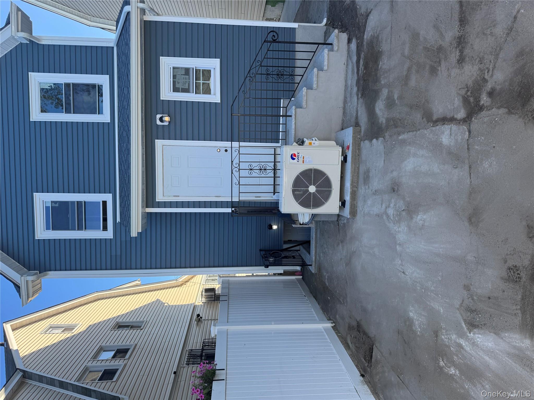 #2 photo, 14235 Sutter Avenue, クイーンズ区 Jamaica , NY 11436