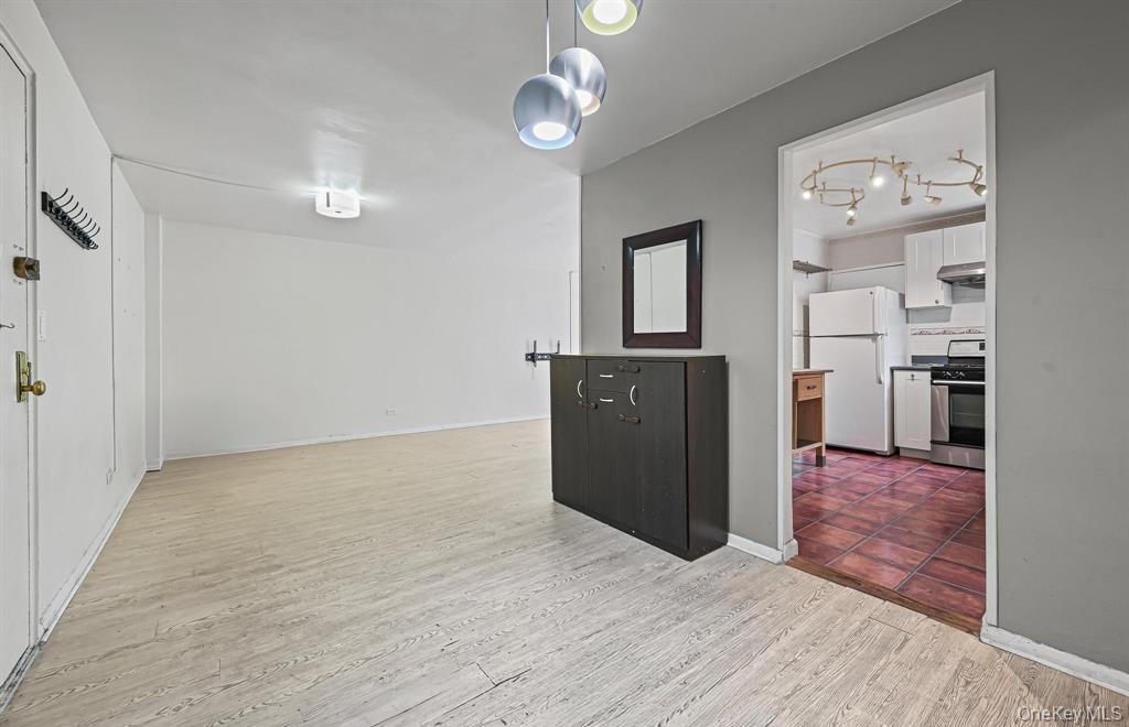 #8 photo, 141-05 Northern Boulevard, クイーンズ区 Flushing , NY 11354