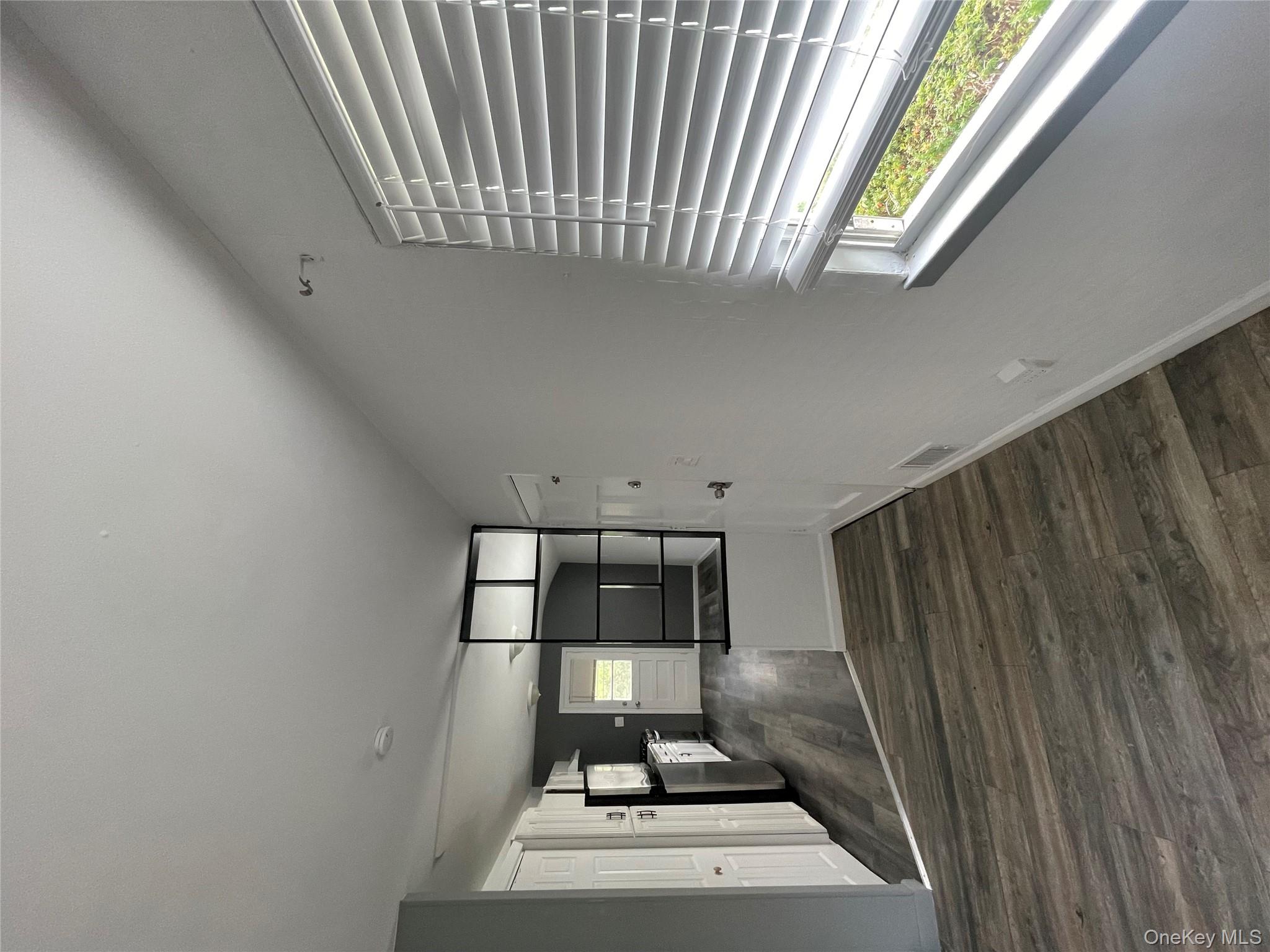 #11 photo, 173 Sugarwood Lane, サフォーク郡 Central Islip , NY 11722