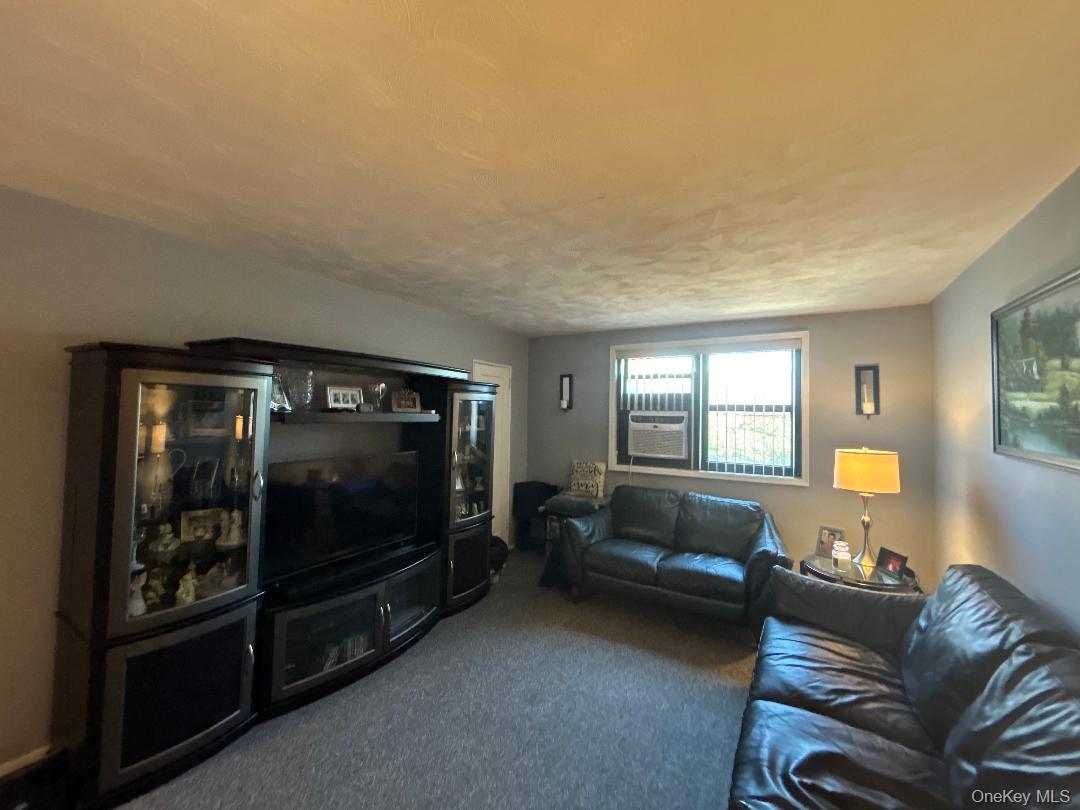 #7 photo, 17-84 166, クイーンズ区 Whitestone , NY 11357