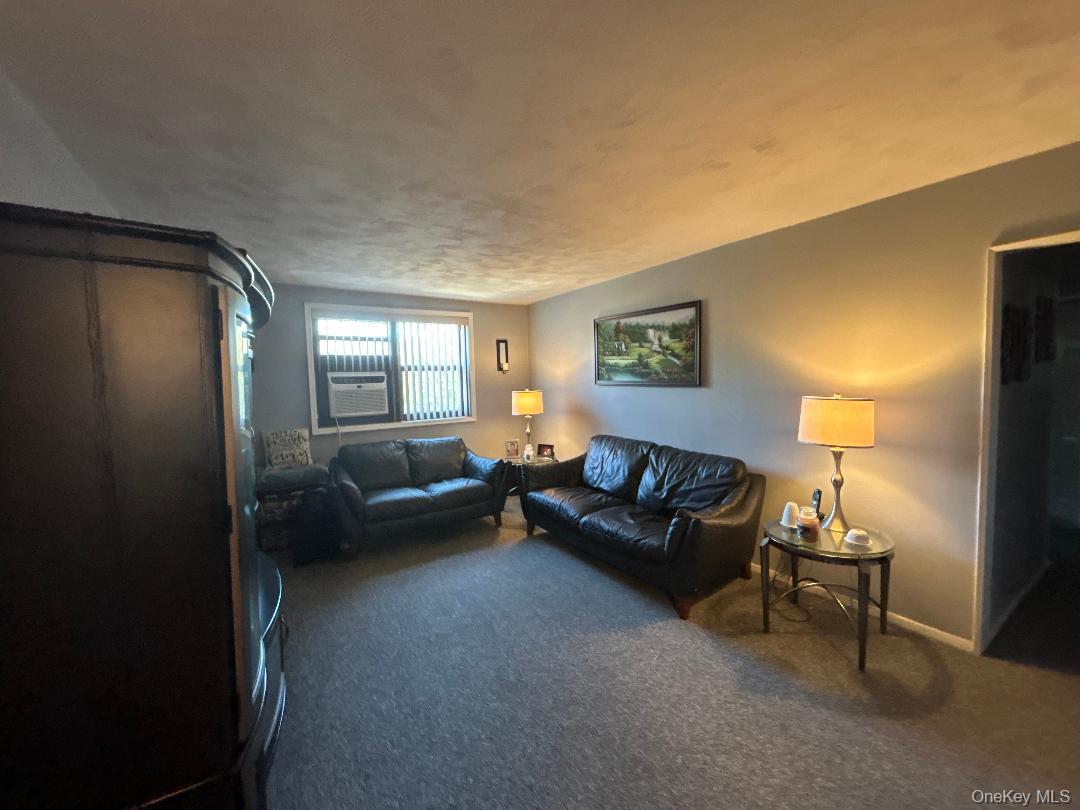 #8 photo, 17-84 166, クイーンズ区 Whitestone , NY 11357