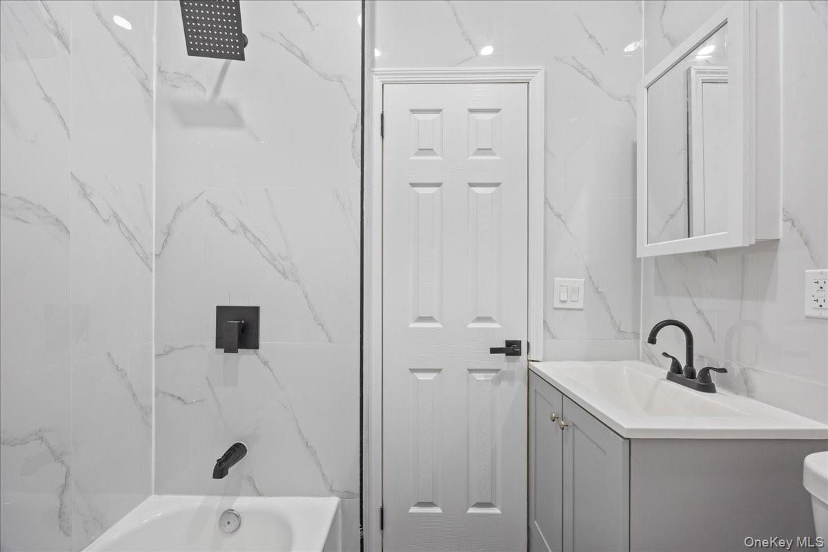 #10 photo, 19 Webster Avenue, スタテンアイランド Staten Island , NY 10301