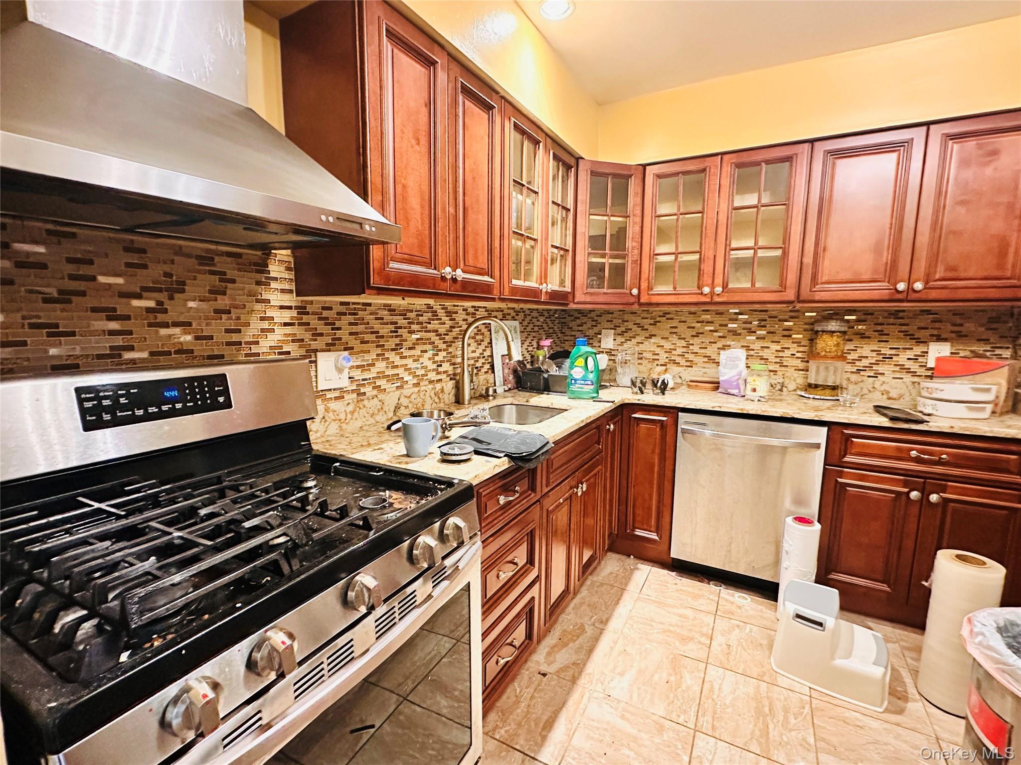 #2 photo, 15006 35th Avenue, クイーンズ区 Flushing , NY 11354