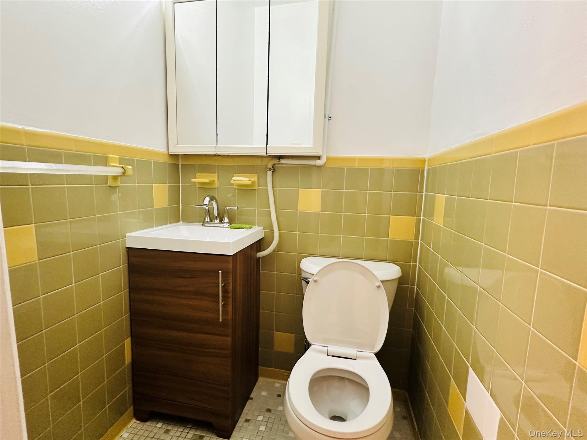 #4 photo, 15006 35th Avenue, クイーンズ区 Flushing , NY 11354