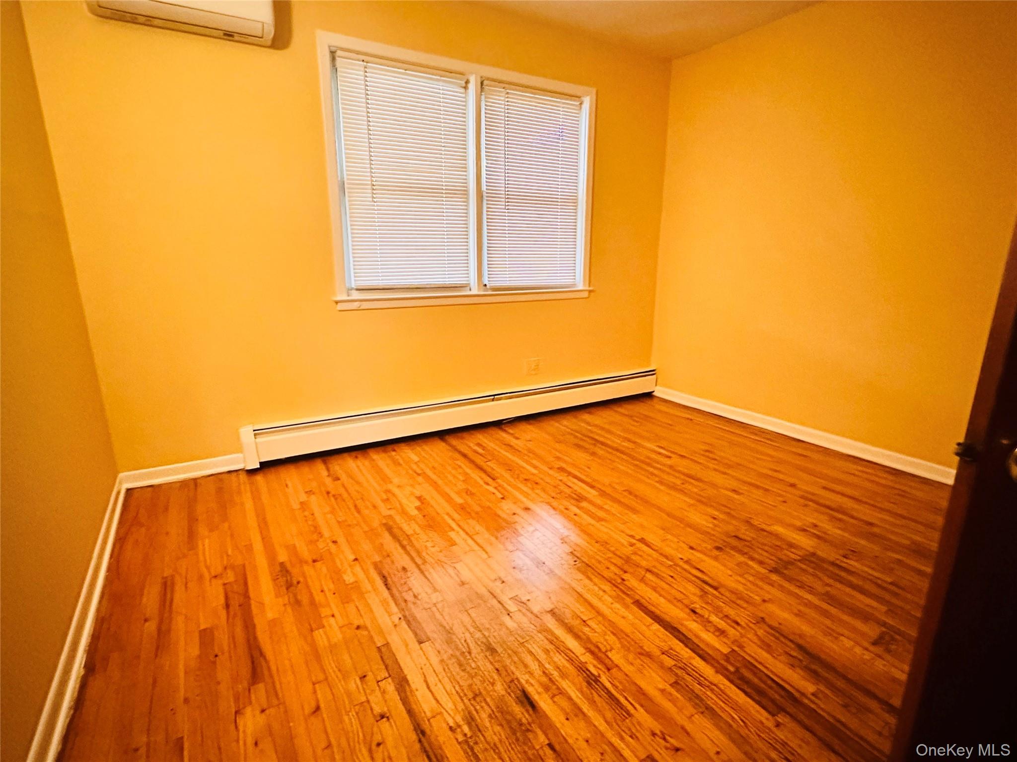 #5 photo, 15006 35th Avenue, クイーンズ区 Flushing , NY 11354