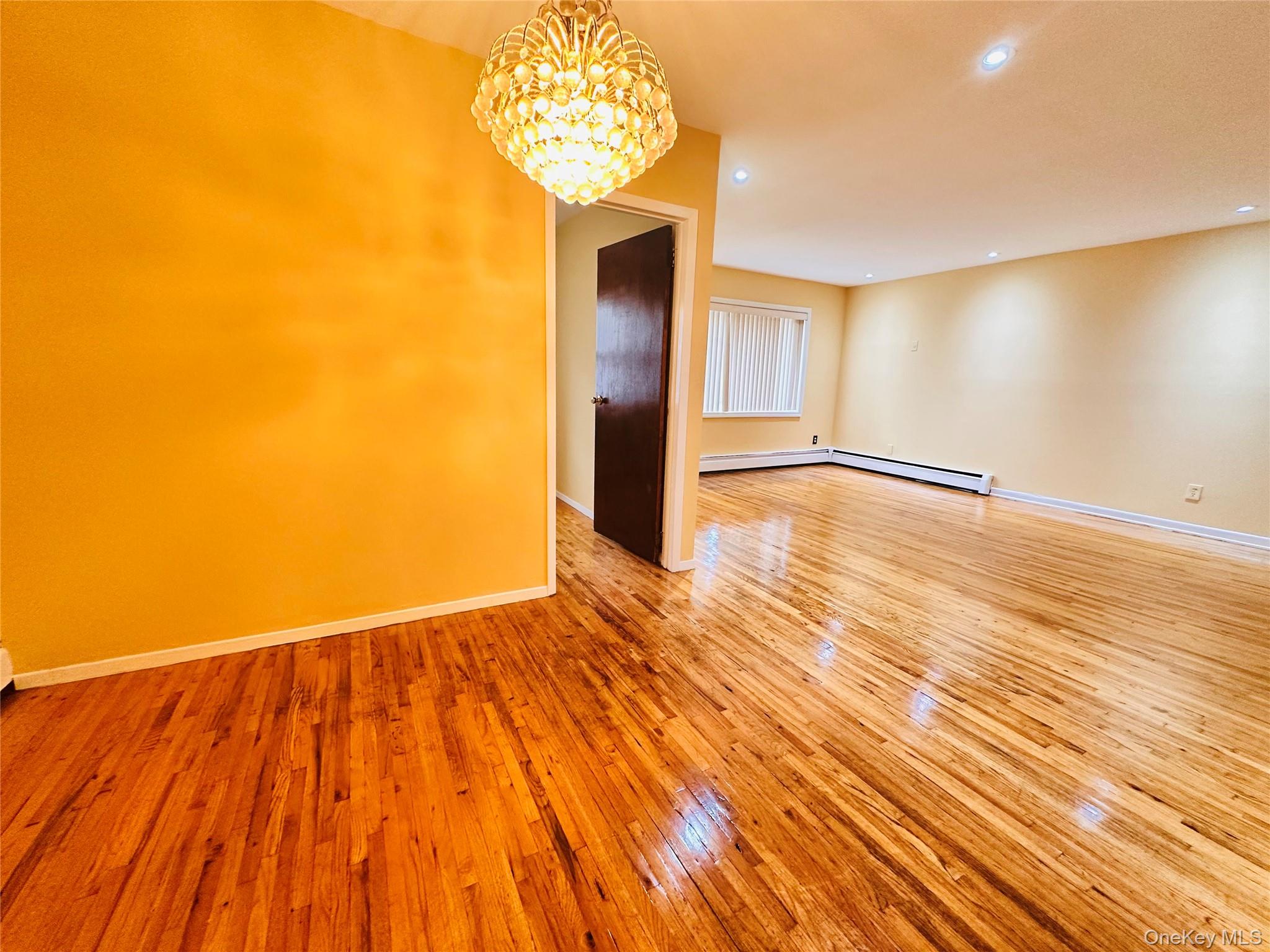 #9 photo, 15006 35th Avenue, クイーンズ区 Flushing , NY 11354