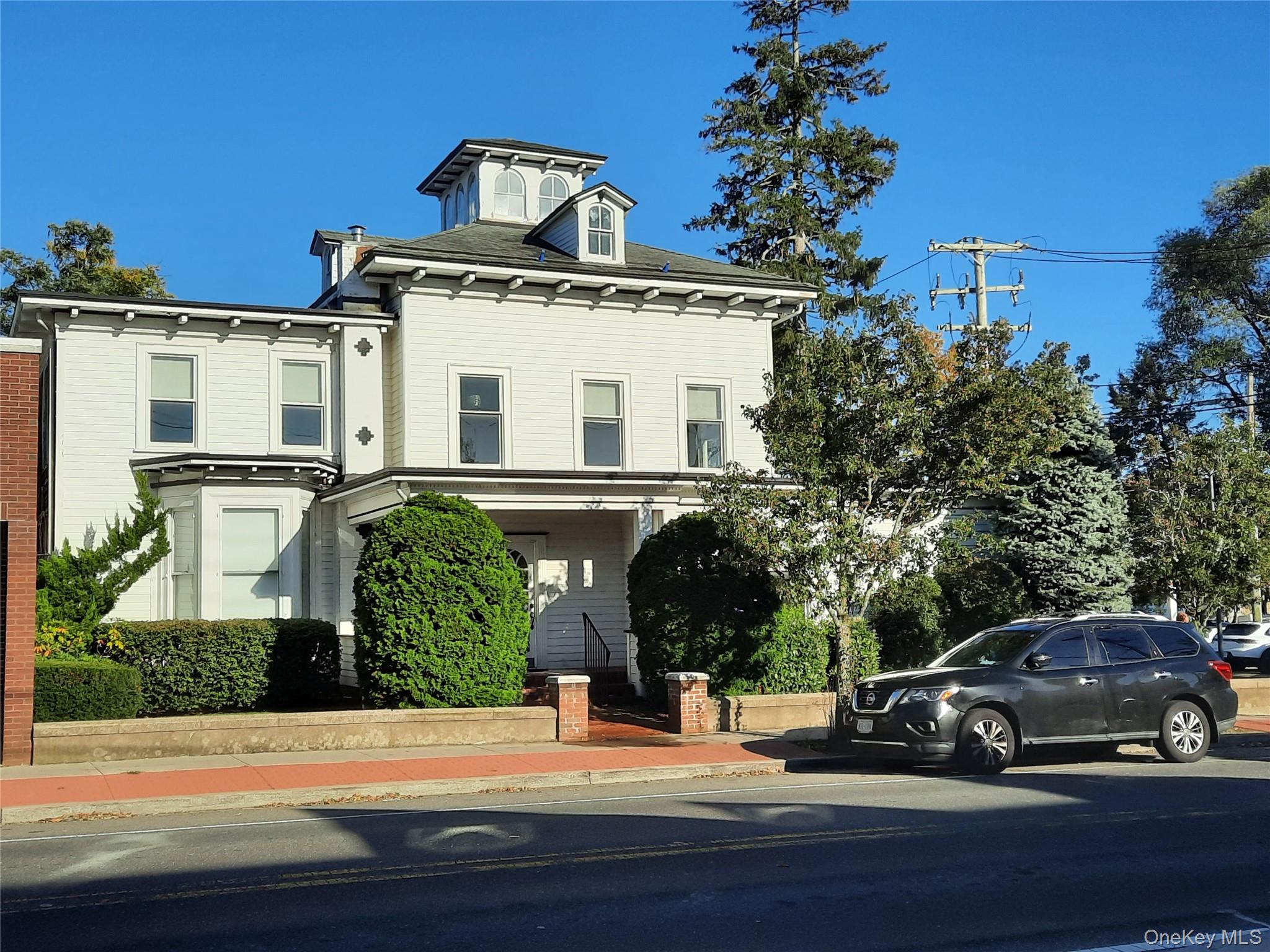 #2 photo, 206 Roanoke Avenue, サフォーク郡 Riverhead , NY 11901