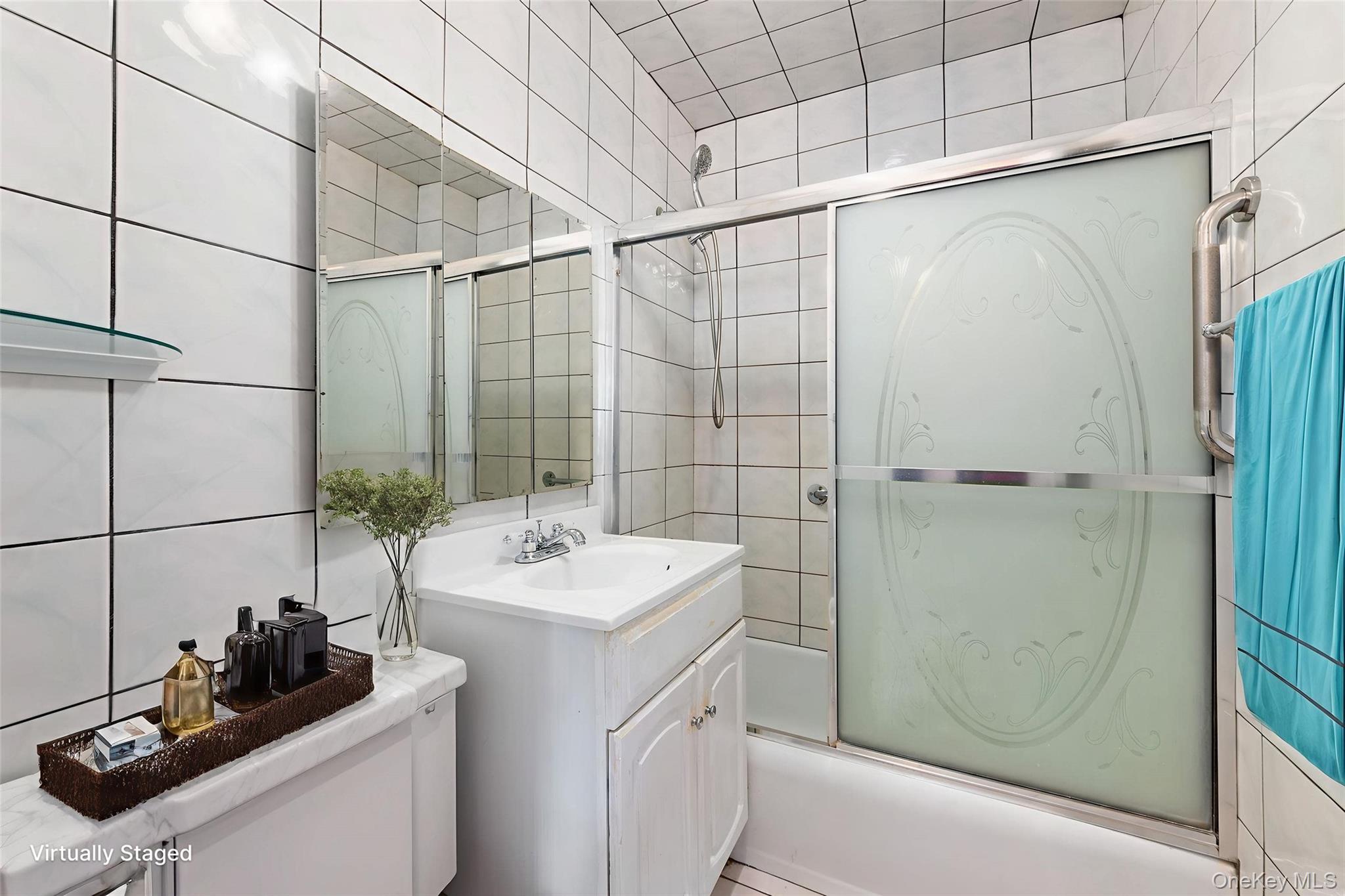 #3 photo, 501 Surf Avenue, ブルックリン区 Brooklyn , NY 11224