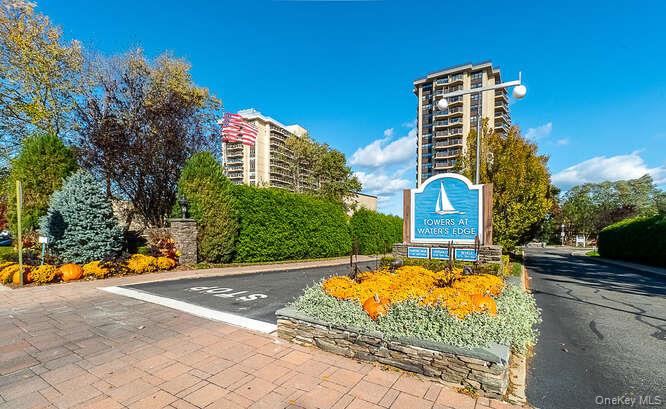 #1 photo, 18-15 215th Street, クイーンズ区 Bayside , NY 11360