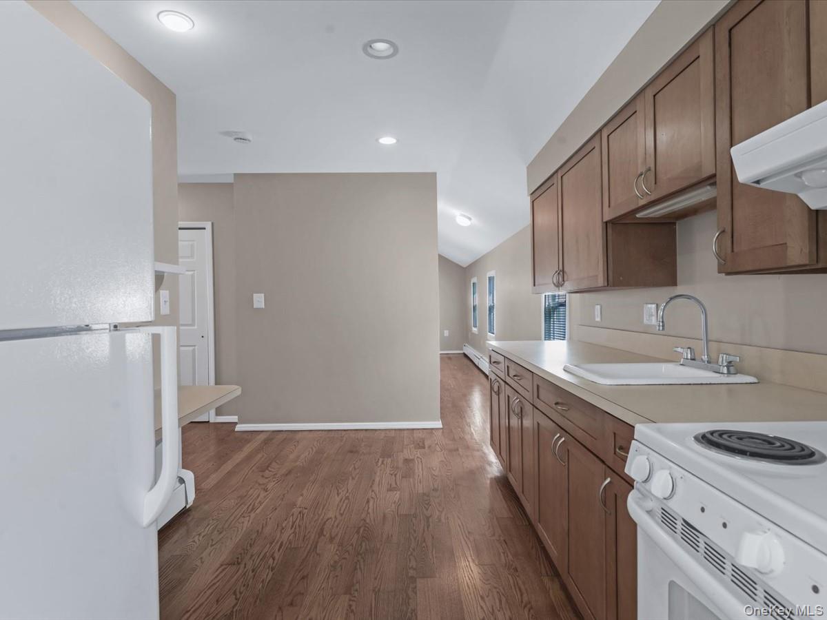 #12 photo, 22 W 10th Road, Broad Channel , NY 11693