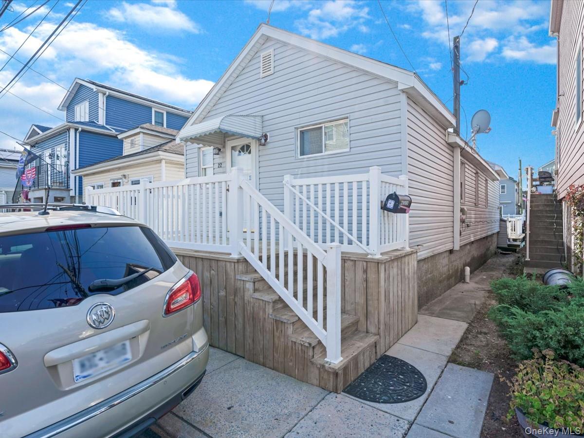 #2 photo, 22 W 10th Road, Broad Channel , NY 11693