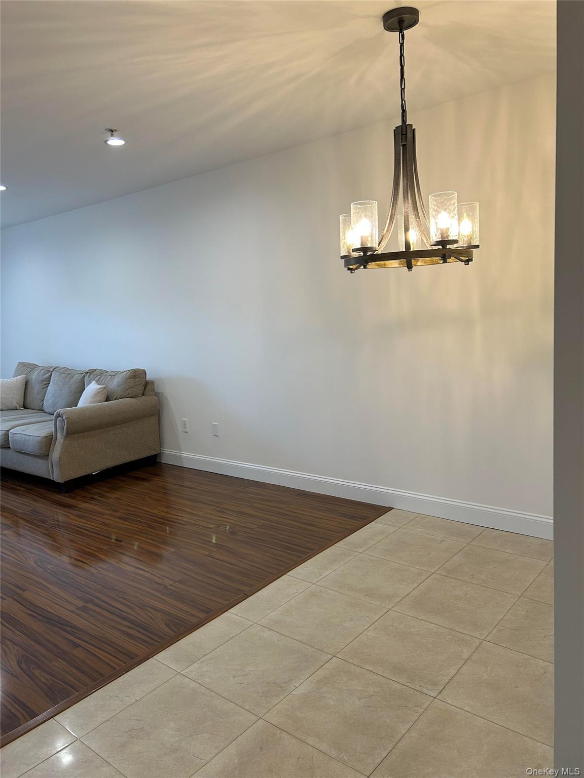 #6 photo, 130 Post Avenue, ナッソー郡 Westbury , NY 11590