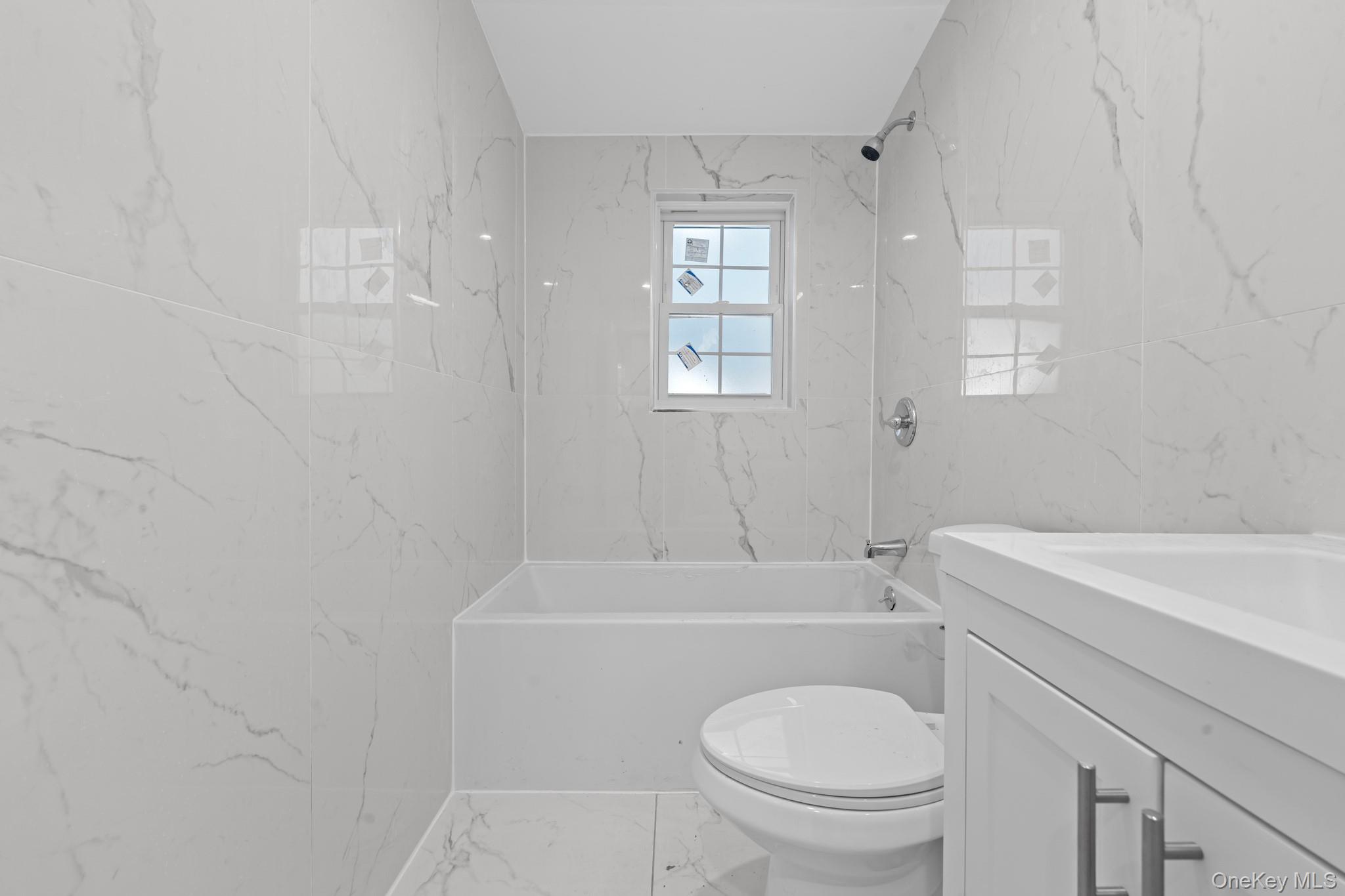 #10 photo, 2118 Quimby Avenue, ブロンクス区 Bronx , NY 10473